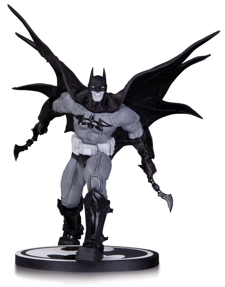 DC Comics Actionfigur BATMAN BLACK & WHITE STATUE BY CARLOS D'ANDA