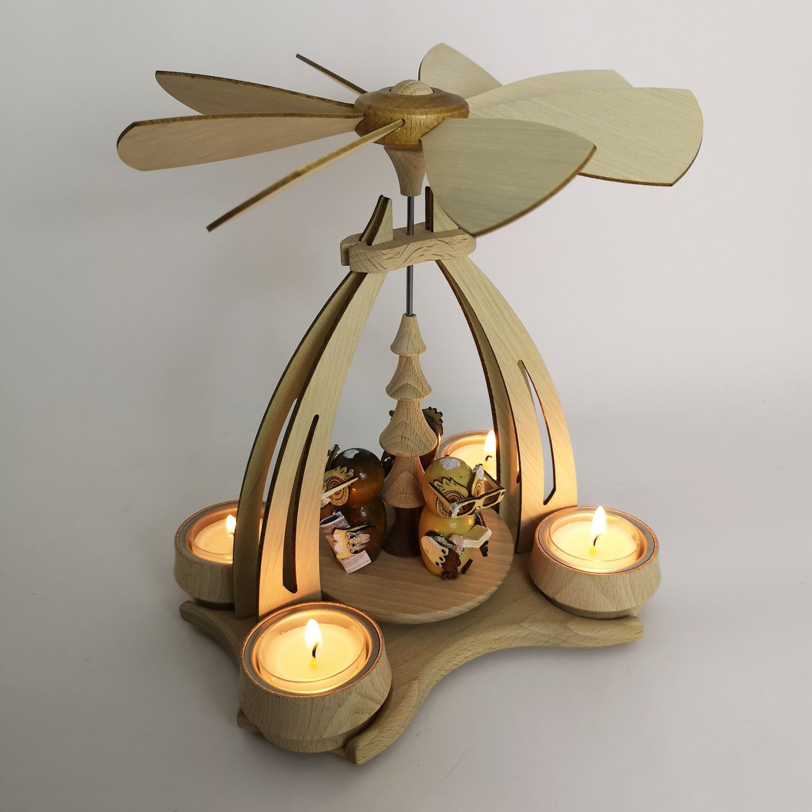 Dekoteam24 Weihnachtspyramide Tischpyramide - Eulenwald - 14x18x24cm günstig online kaufen