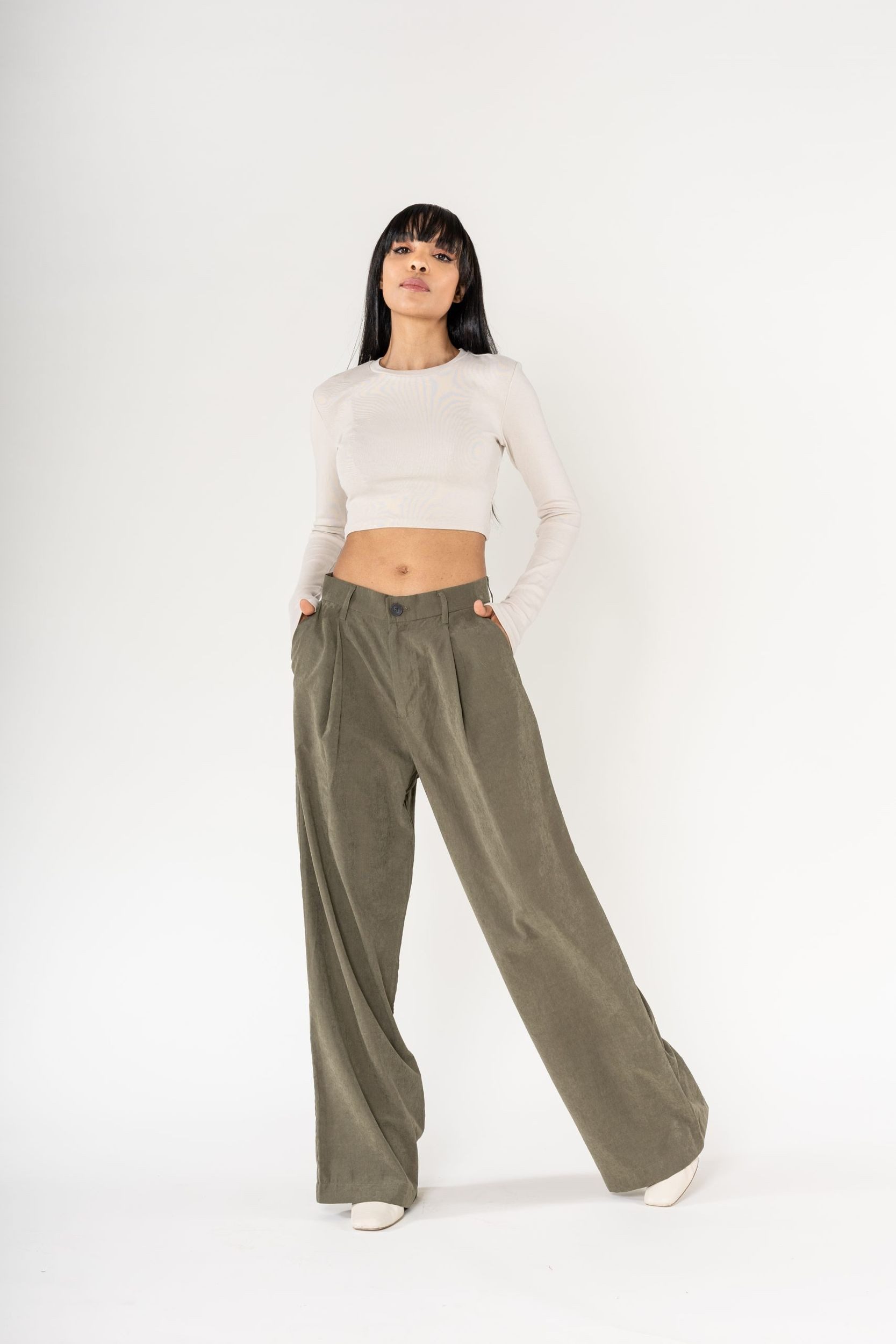 Nina Carter Stoffhose Weites Design Samt günstig online kaufen