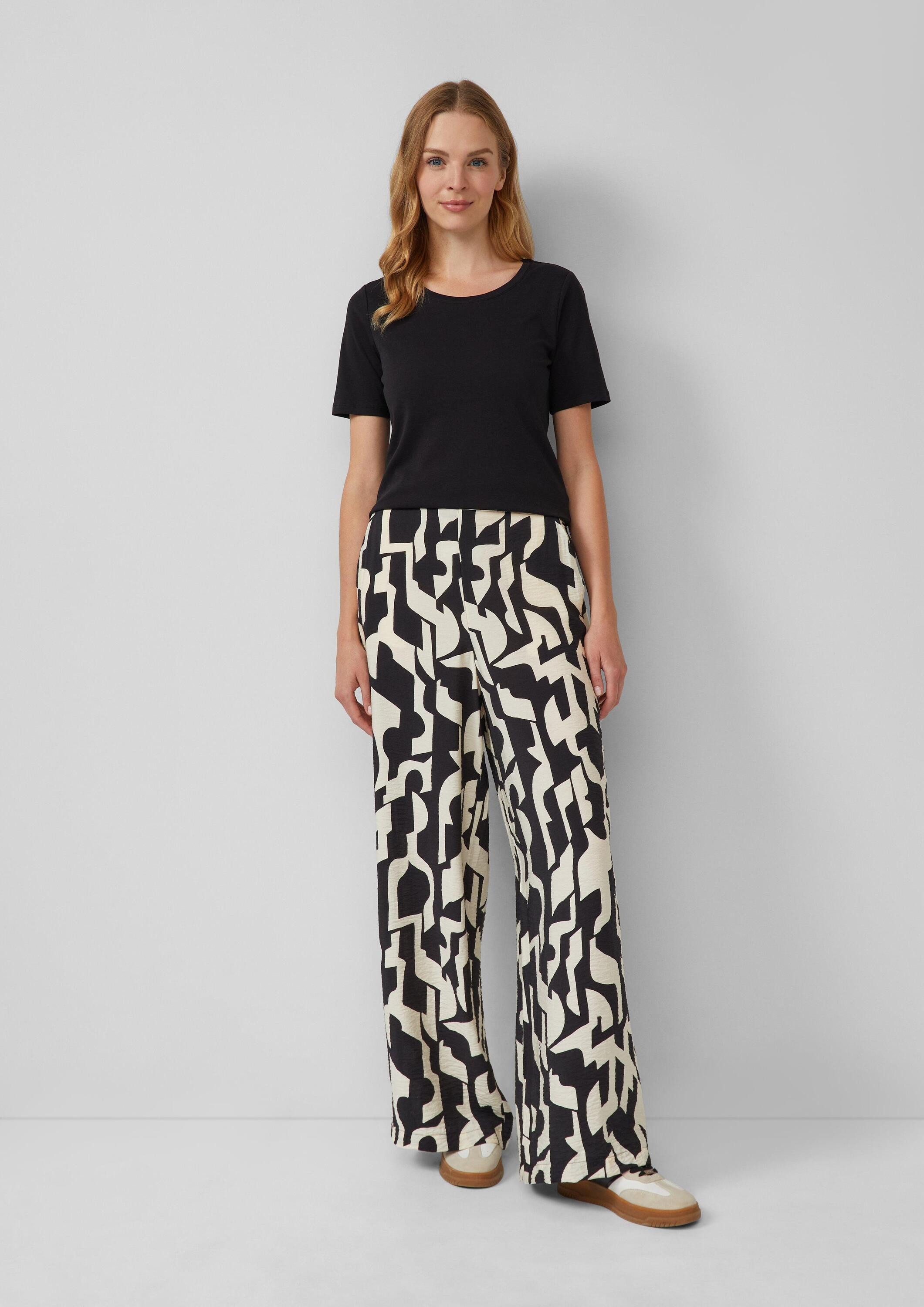 s.Oliver Chinos Hose Wide-Leg-Hose im Loose Fit mit Elastikbund