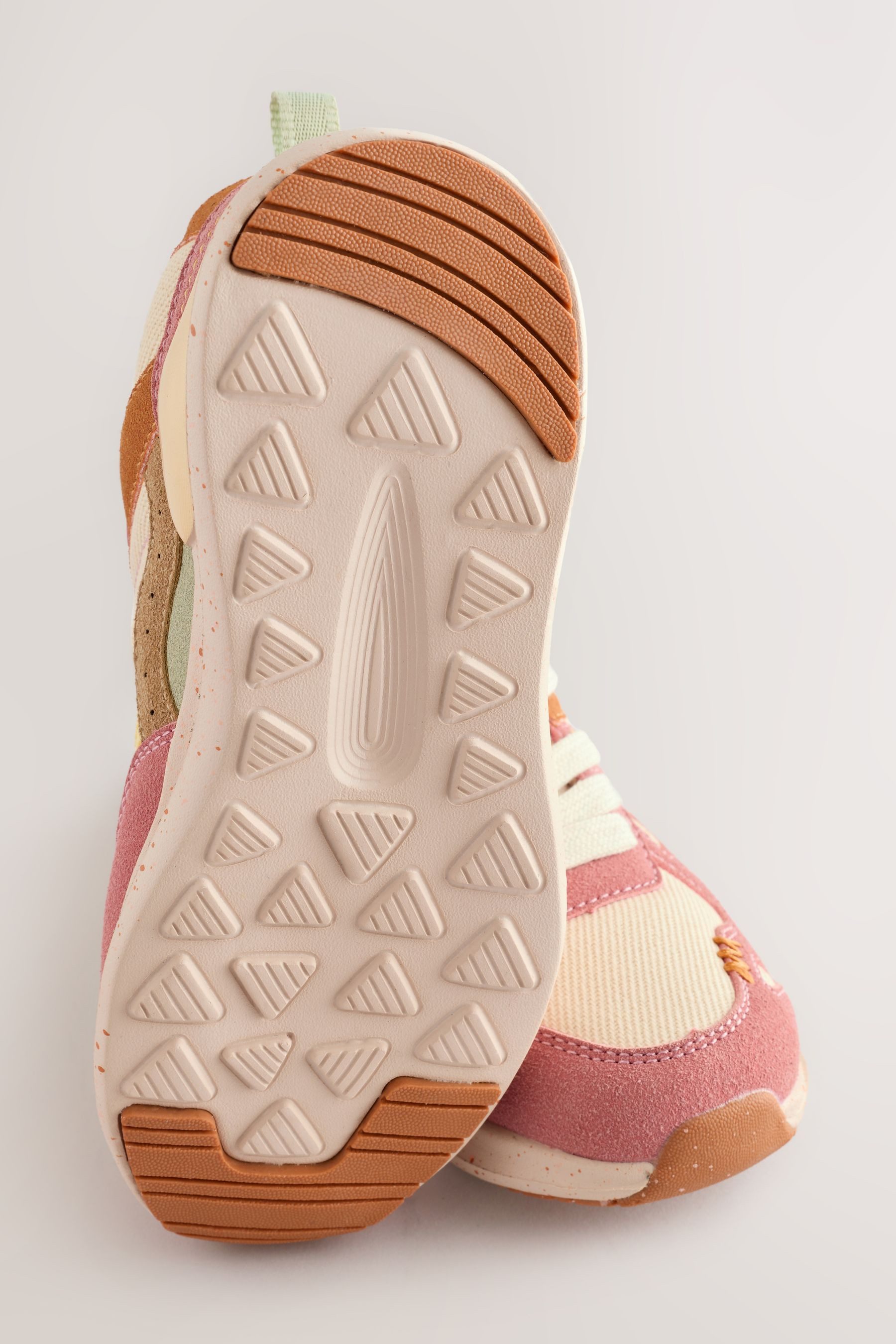 Next Sneaker zum Schnüren mit Farbblock-Design Sneaker (1-tlg)