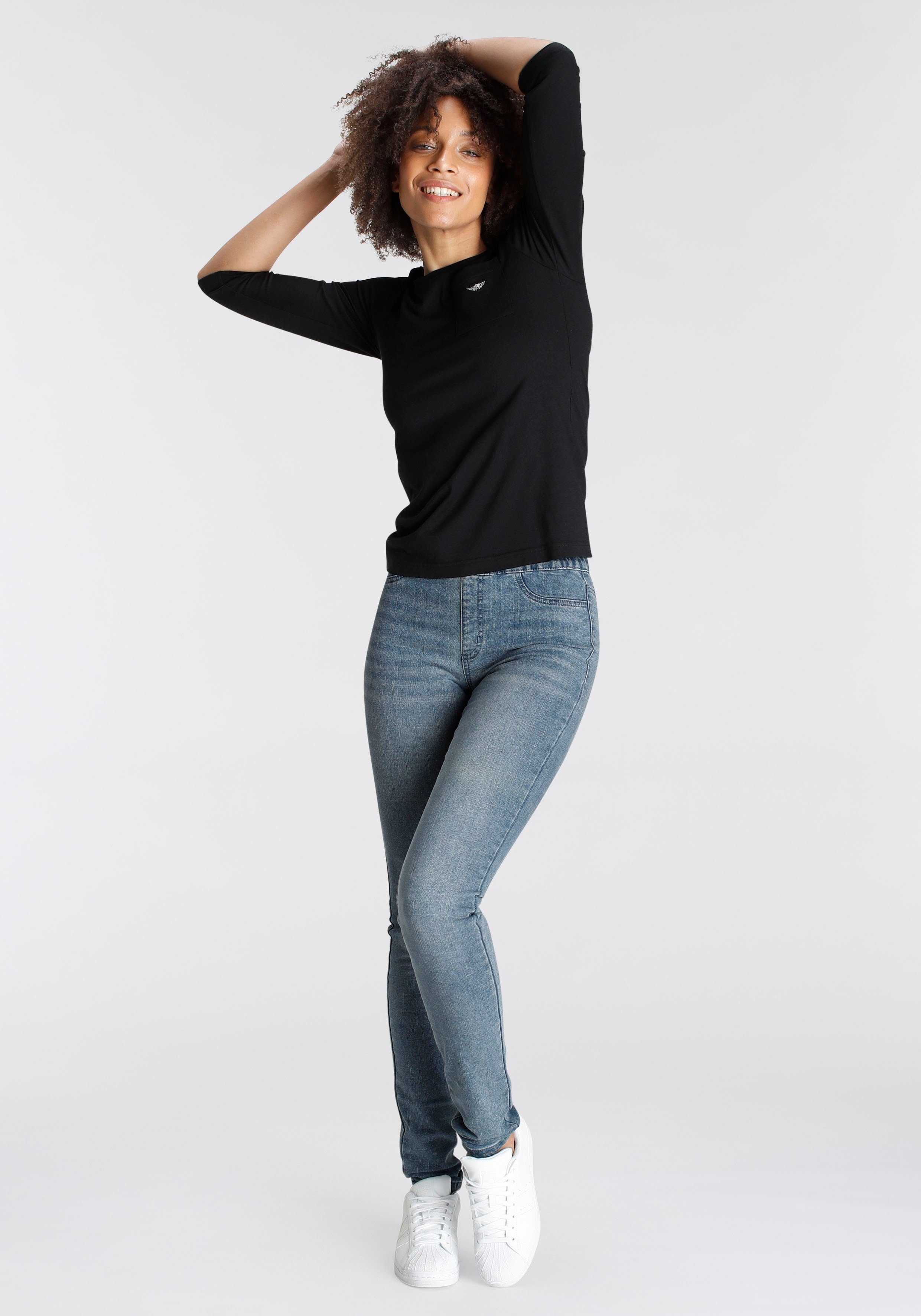 Arizona Jeansjeggings mit leichtem Thermo Effekt extra-eng geschnitten, hohe Leibhöhe, mit Coinpocket