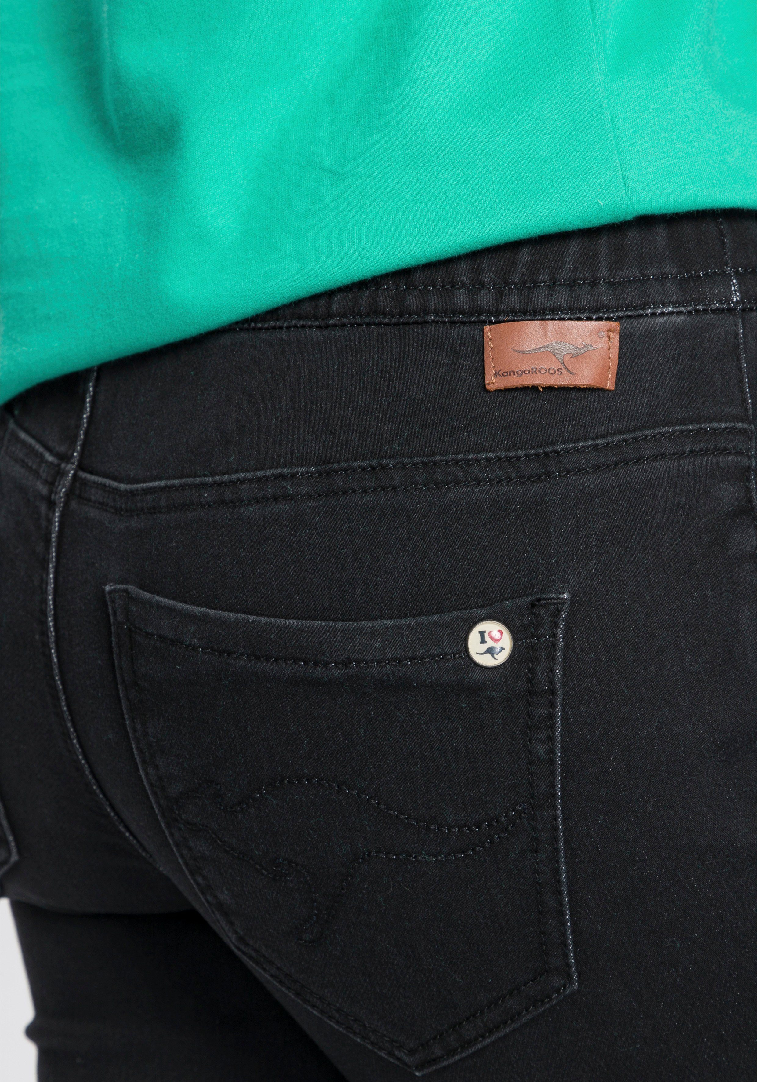KangaROOS Jogg Pants entspannte Passform
