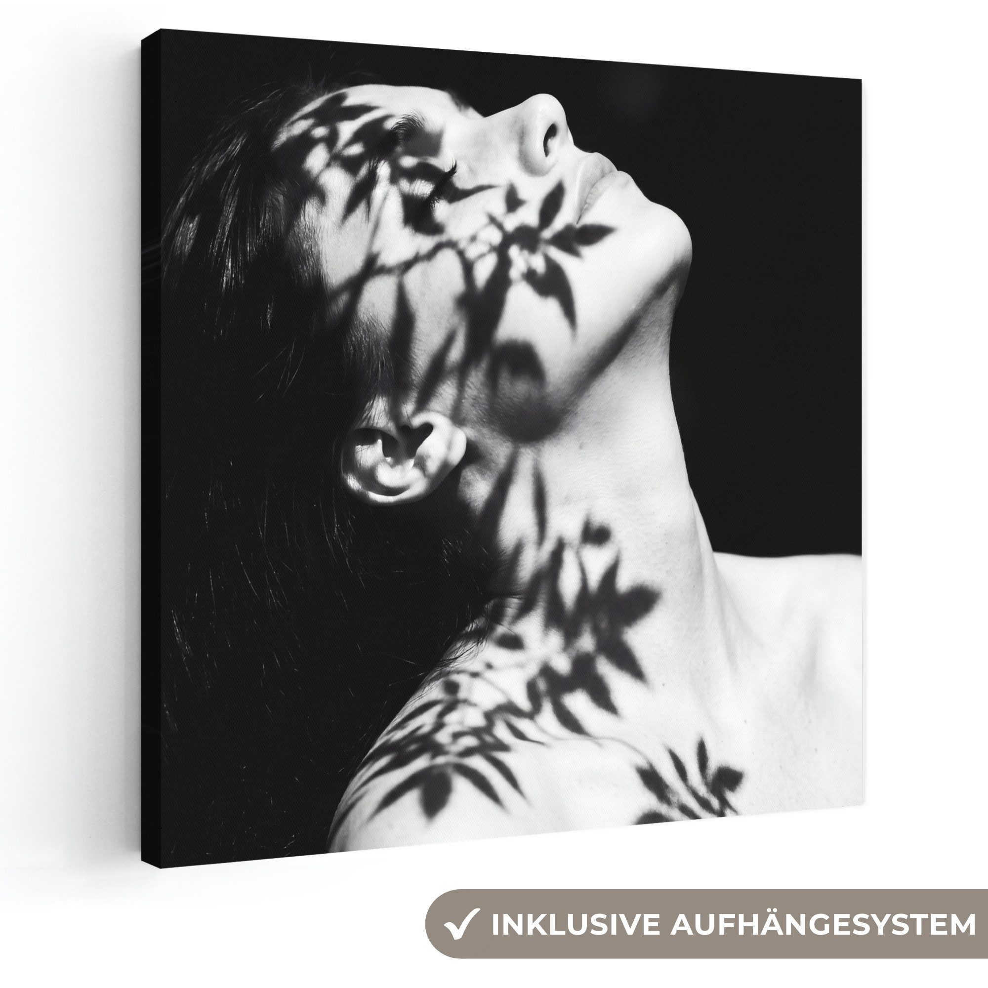 OneMillionCanvasses® Leinwandbild Gesicht - Schatten - Laub - Schwarz - Weiß - Intim, Fotodruck (1 St), Wandbild, Deko Schlafzimmer Wohnzimmer Flur 20x20 cm