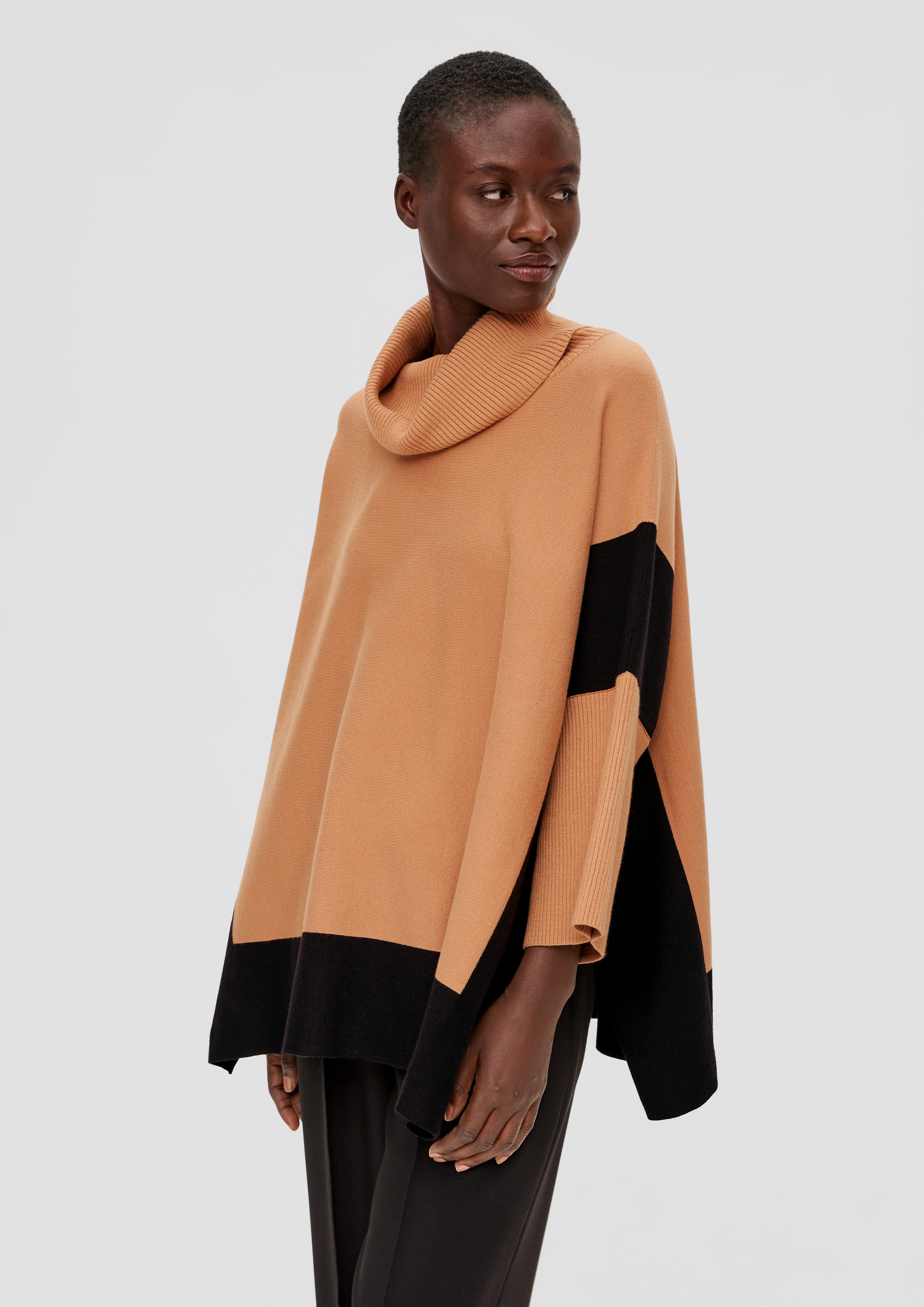 s.Oliver BLACK LABEL Poncho Poncho mit Viskose senf