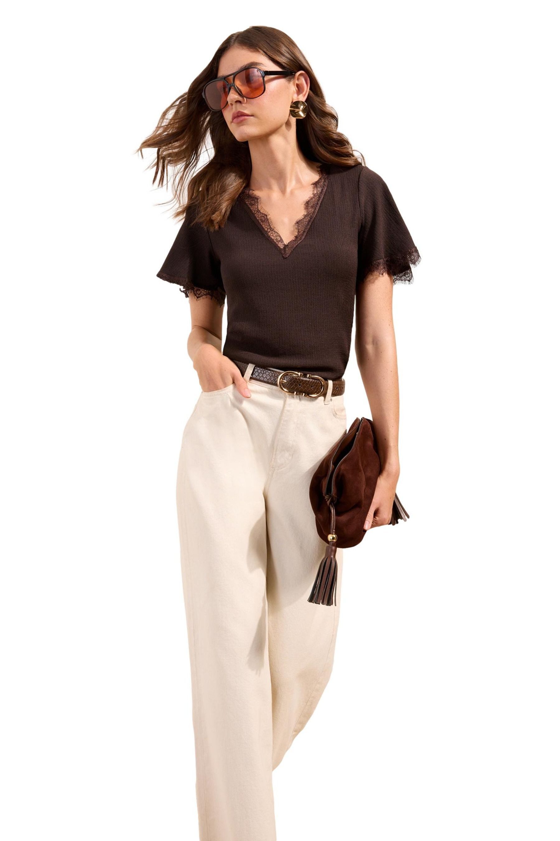 V-Shirt Friends Like These Top mit V-Ausschnitt und Spitze