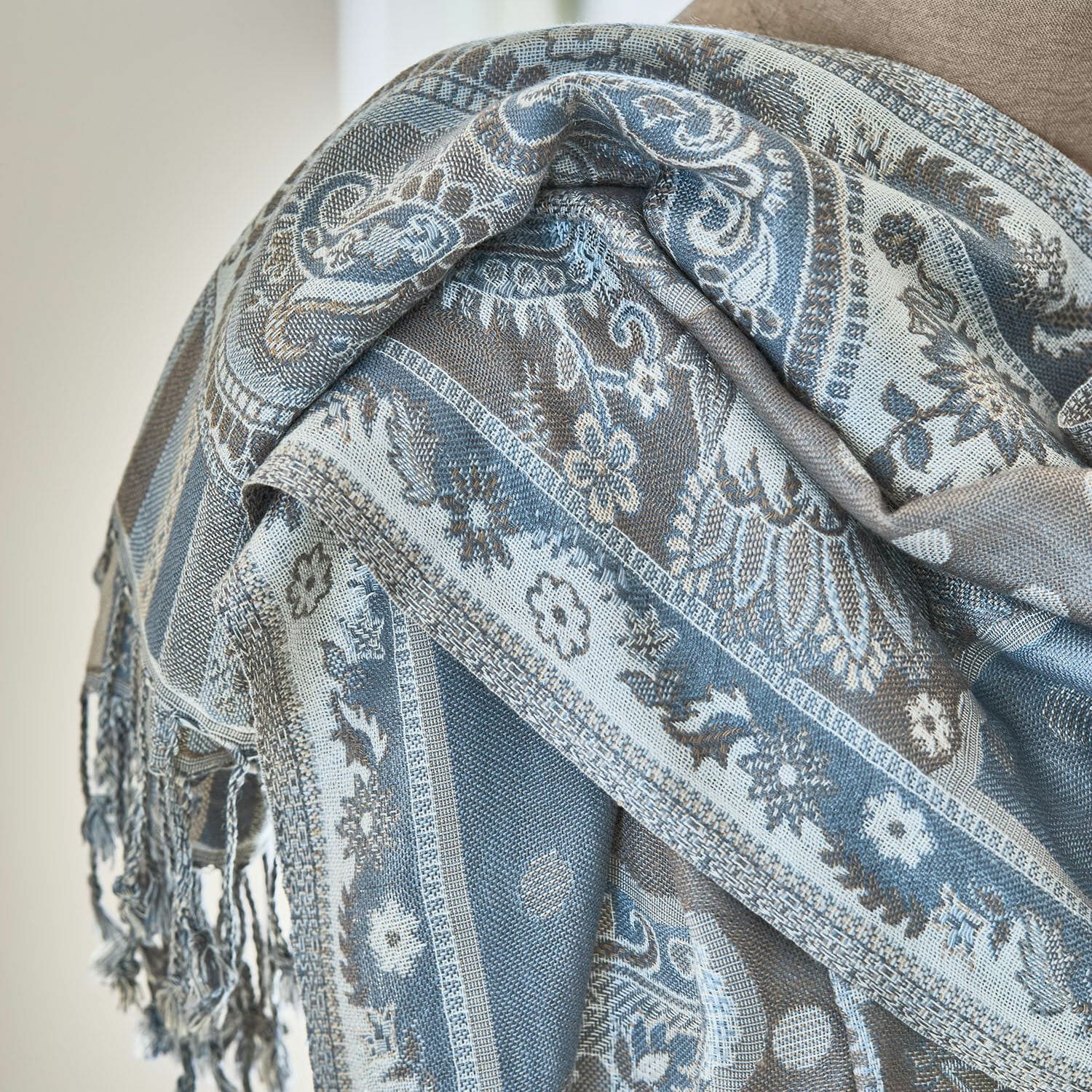 Mirabeau Modeschal Schal Bijapur beige/blau