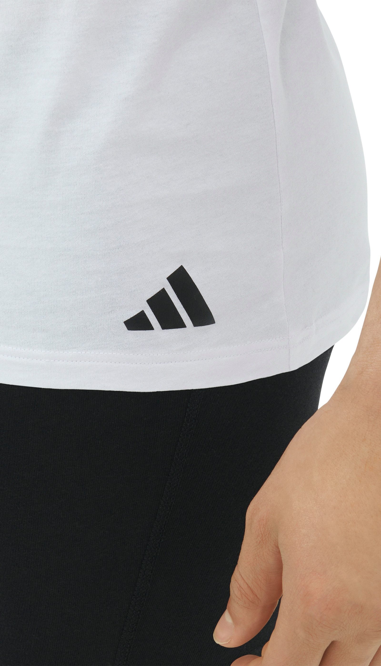 adidas Sportswear T-Shirt Active Core Cotton (3er Pack) Lockere Passform, Rundhals-Ausschnitt, Kurzarm
