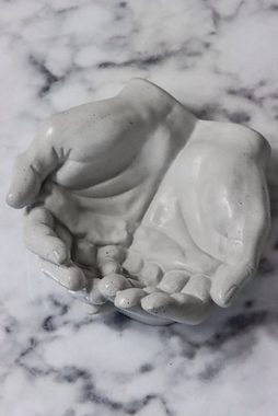 Gedankenwunder Manufaktur Dekoschale Pflanzschale Hände aus Beton grau Schale