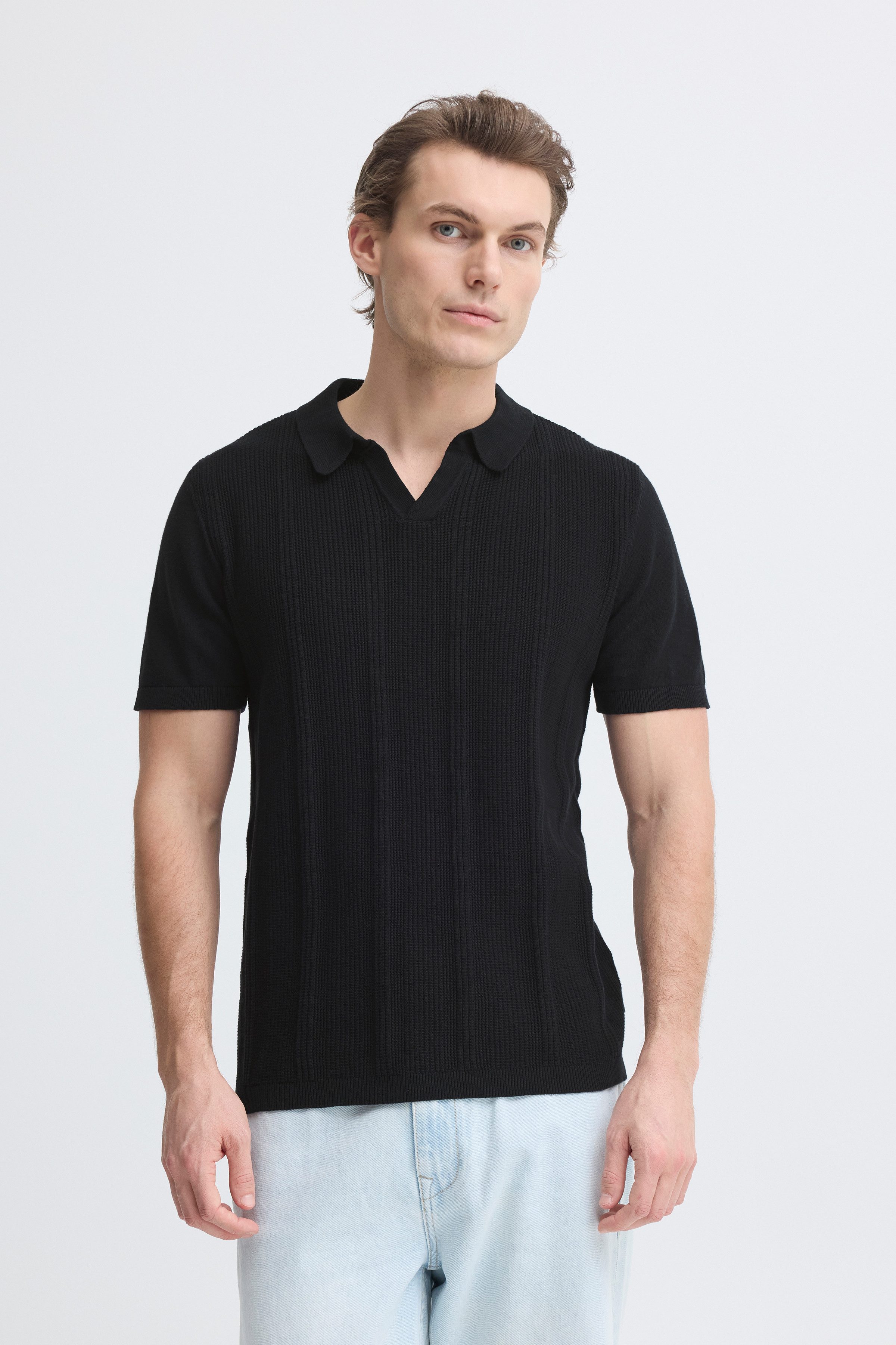 Blend Polokragenpullover BHBARON SPLIT POLO PPNOOS aus Baumwolle, Regular Fit, unifarben, Kurzarm, mit V-Ausschnitt