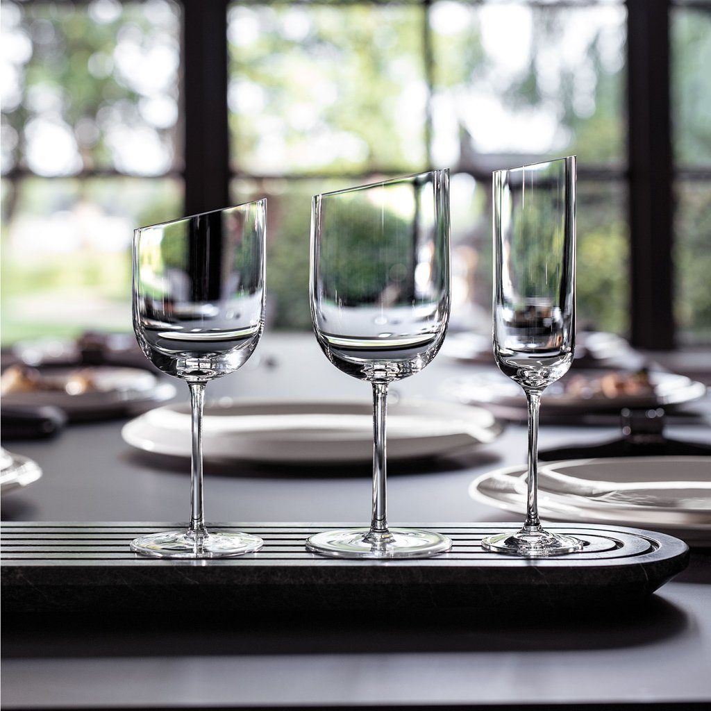 Villeroy & Boch Gläser-Set NewMoon Rotweingläser-Set, 405 ml, 4-teilig, 4-tlg., Glas, Kristallglas, 4 Stck, spülmaschinenfest