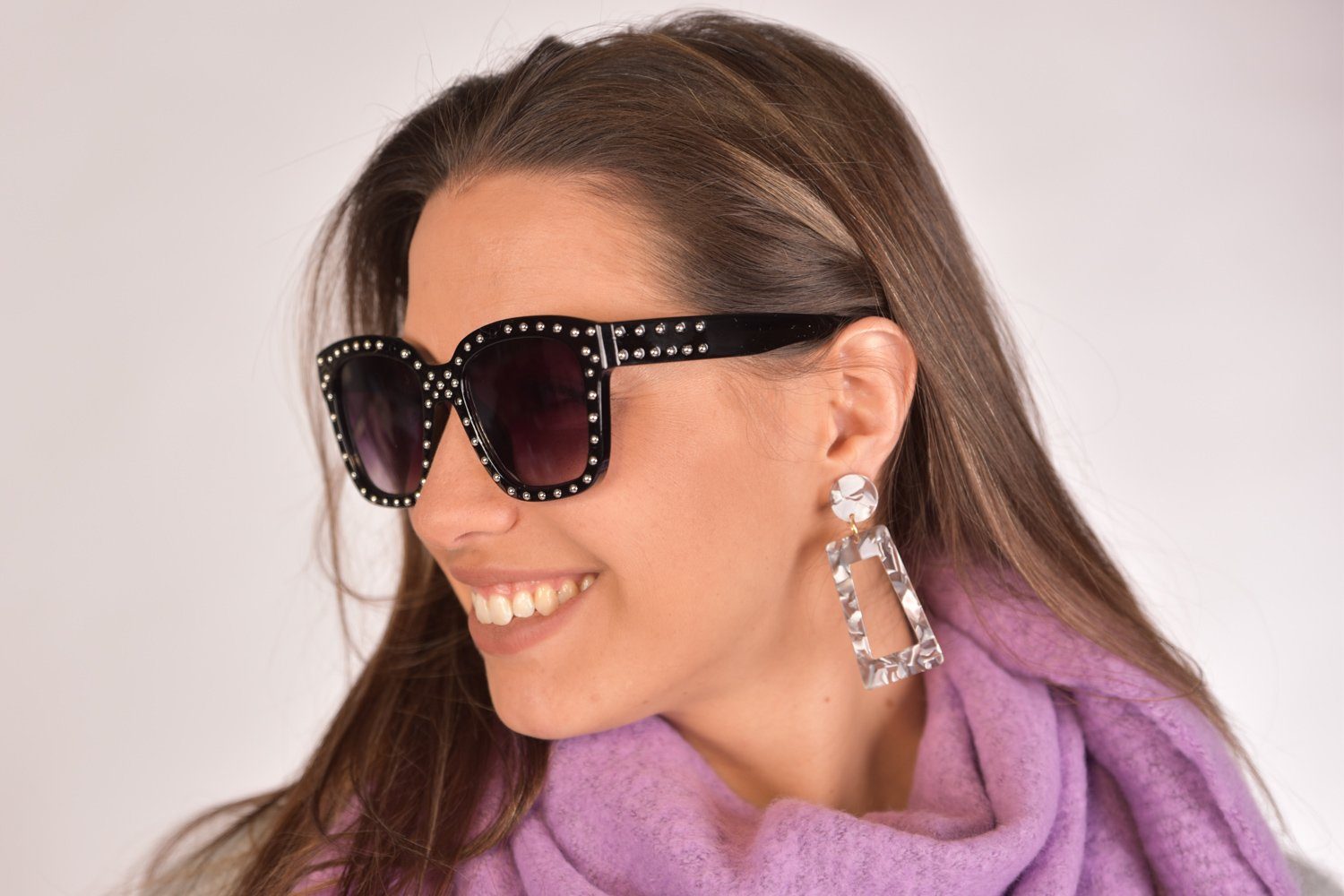 styleBREAKER Sonnenbrille (1-St) Verspiegelt / Schwarz verspiegelt Glas Rosa Gestell