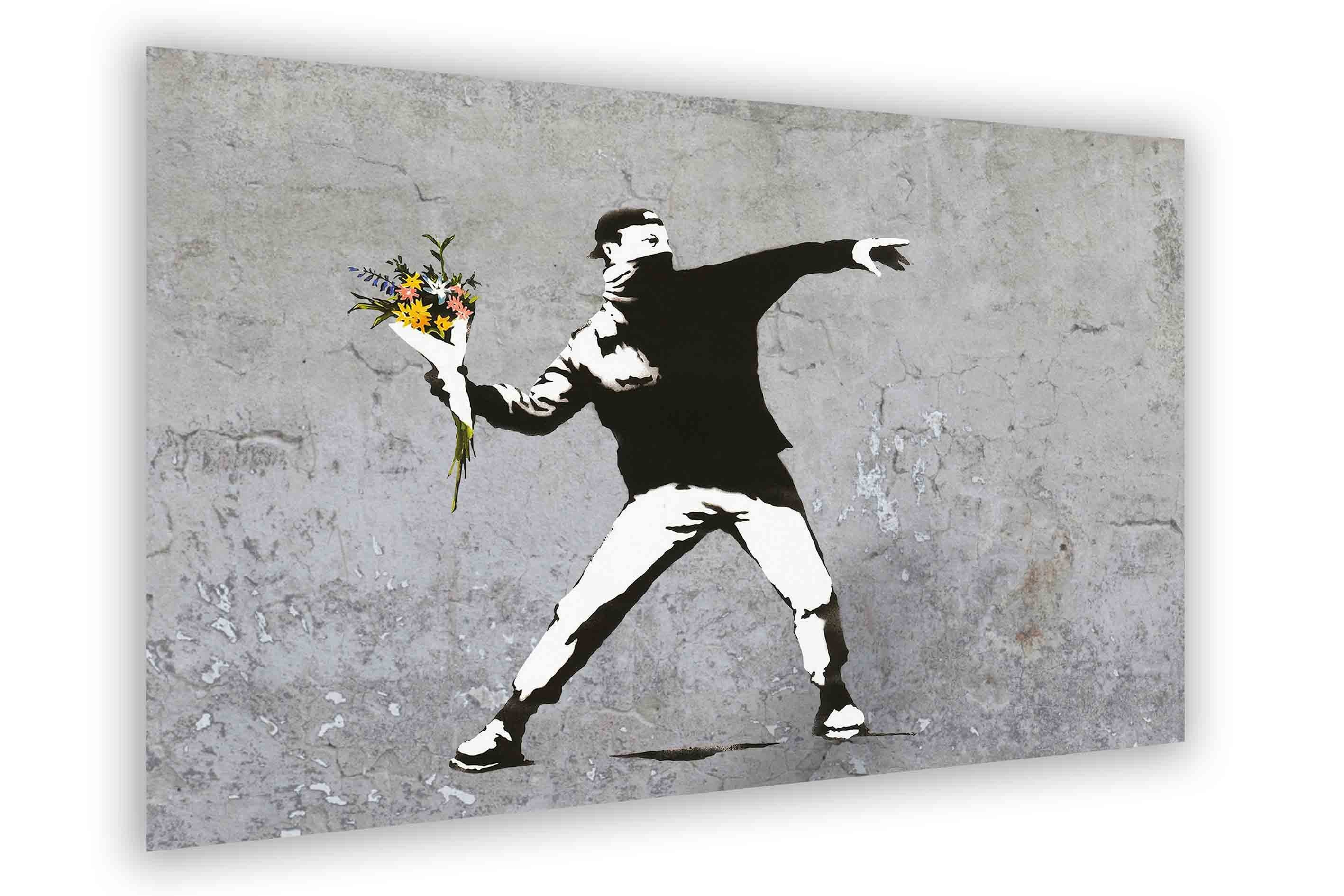 Leinwando Gemälde Banksy bilder Blumenwerfer Flowerriot grey hochkant / Leinwandbilder streetart Graffiti