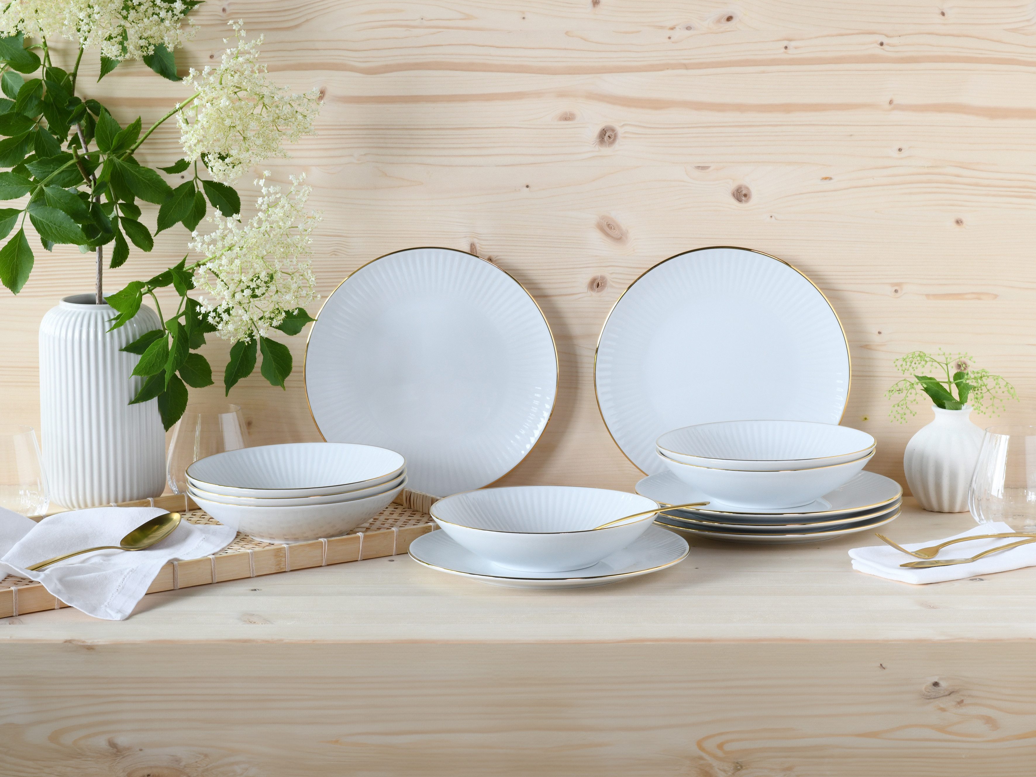 CreaTable Tafelservice Valencia Gold, Tafel-Service 12-tlg (12-tlg), 6 Personen, Porzellan, Teller Set, Elegant, Goldrand