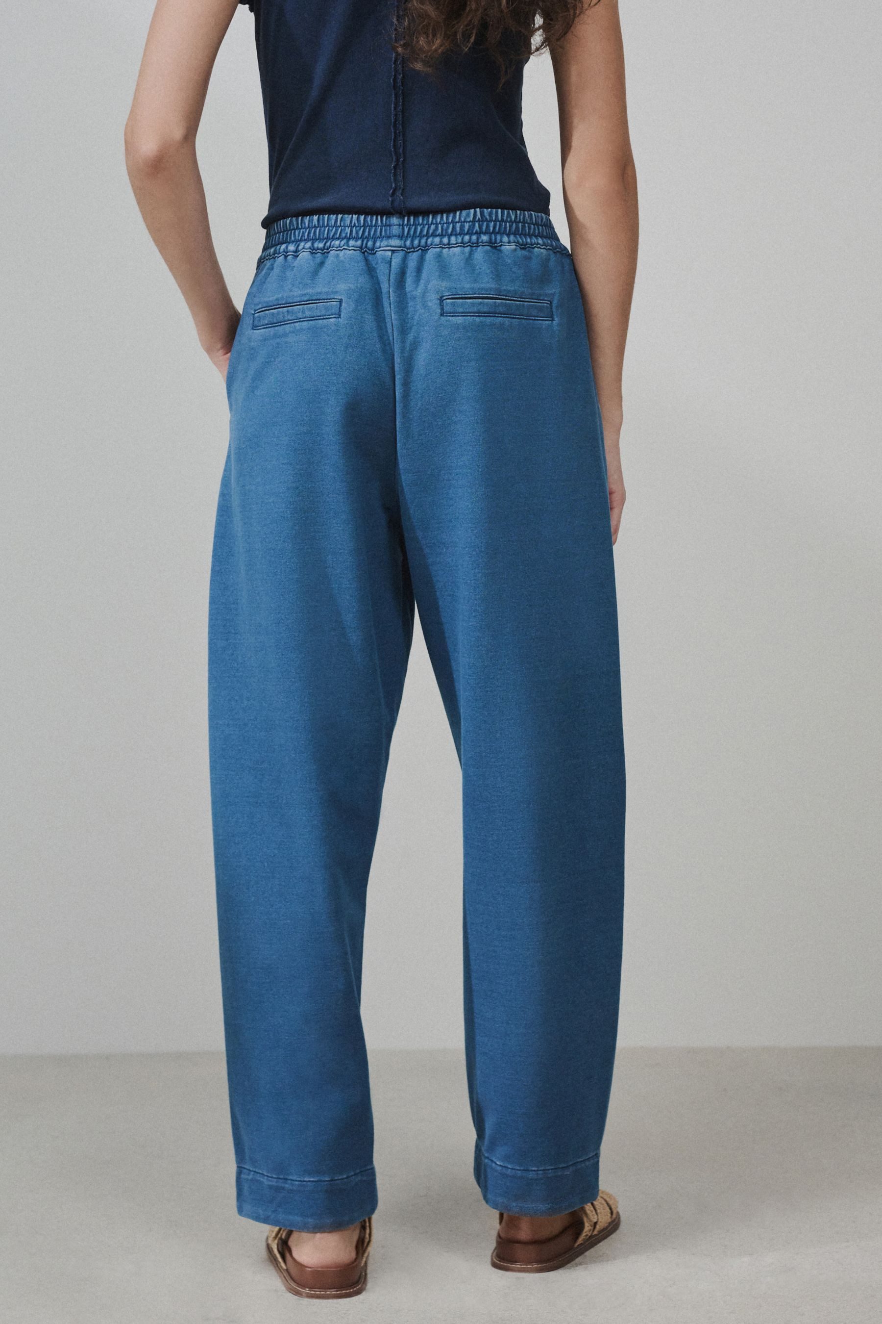 Next Weite Jeans Denim-Hose aus Jersey mit Barrel-Bein (1-tlg) günstig online kaufen