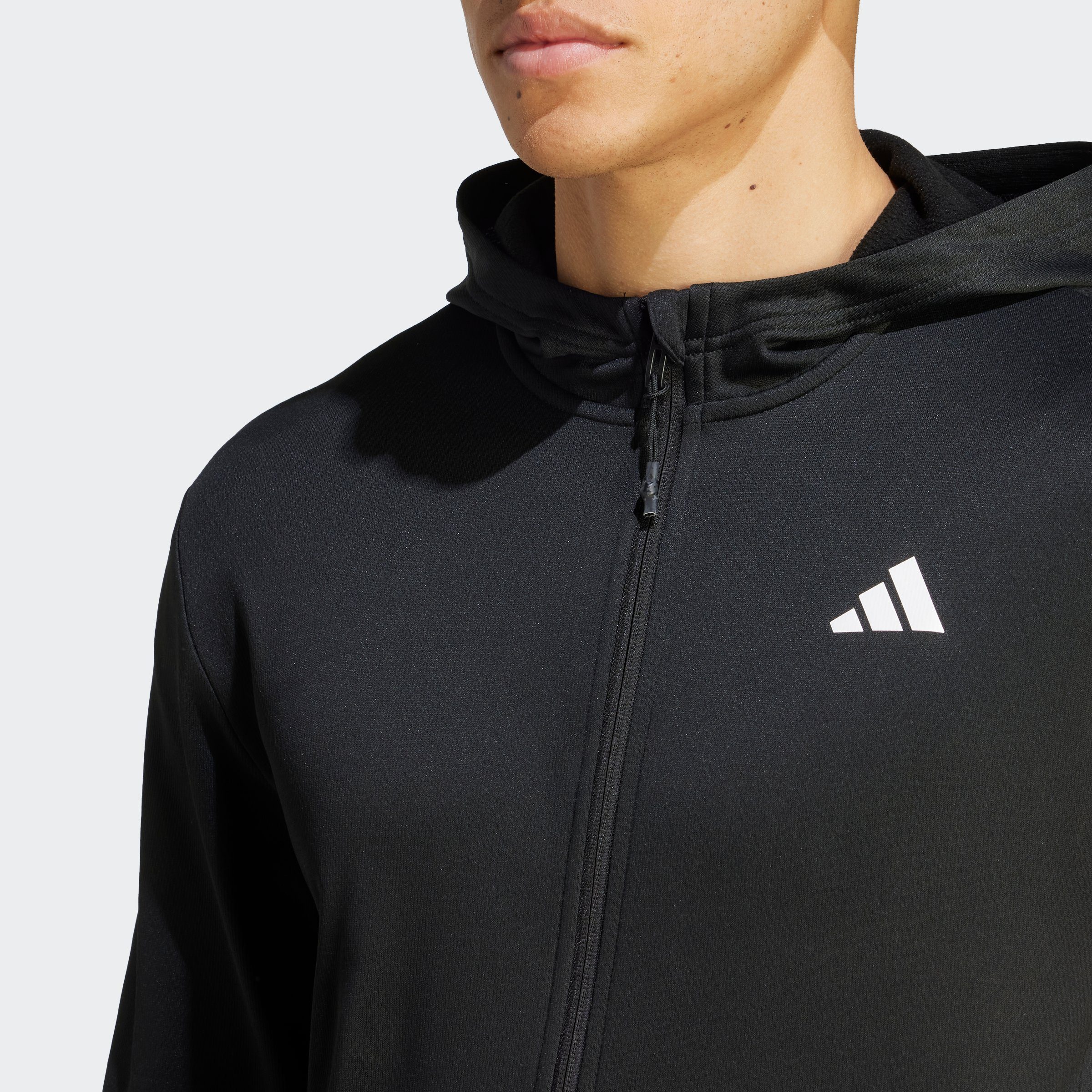 TRAIN TRAINING (1-tlg) KAPUZENJACKE Sweatjacke black-white ESSENTIALS SEASONAL Performance adidas