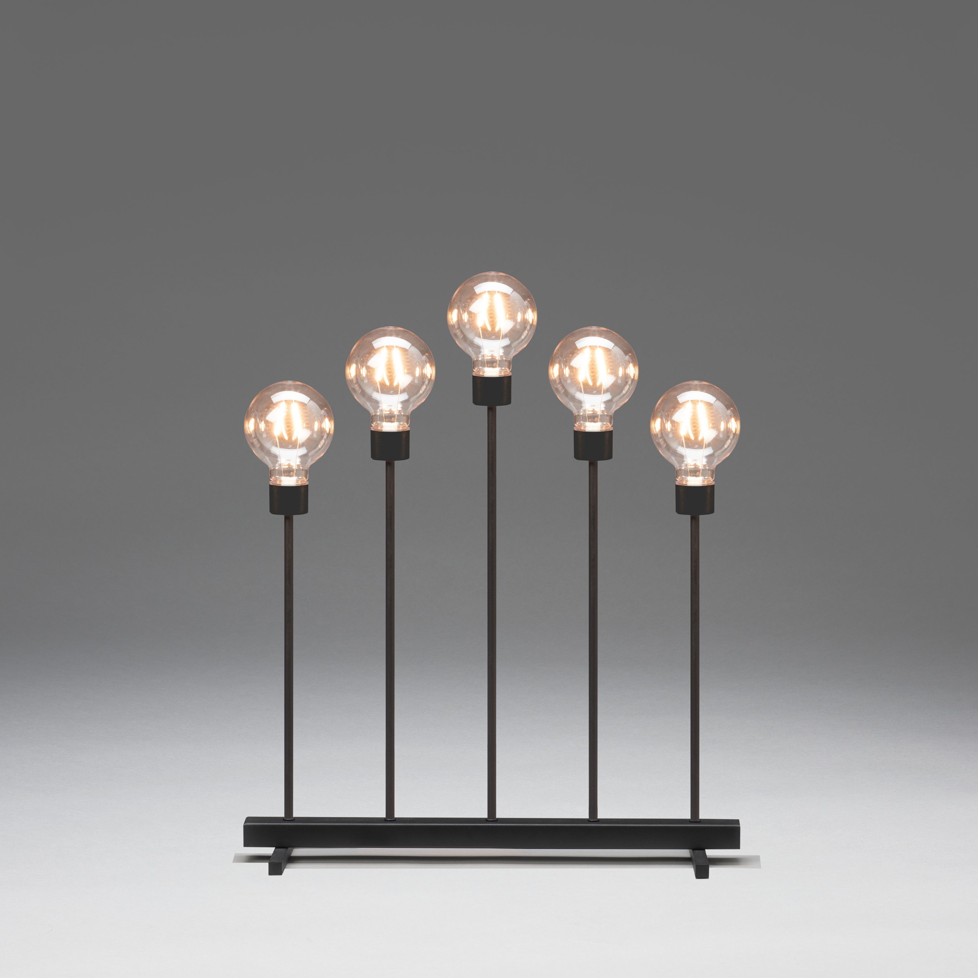 KONSTSMIDE LED Fensterleuchter Weihnachtsdeko, LED fest integriert, LED Metallleuchter, schwarz, 5 runde Globes, 10 bernsteinfb. Dioden