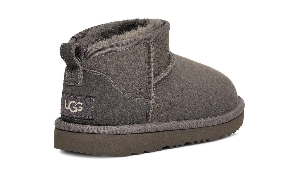 UGG Classic Ultra Mini Winterboots, Schlupfstiefel, Winterstiefel, Boots mit Lammfellfutter