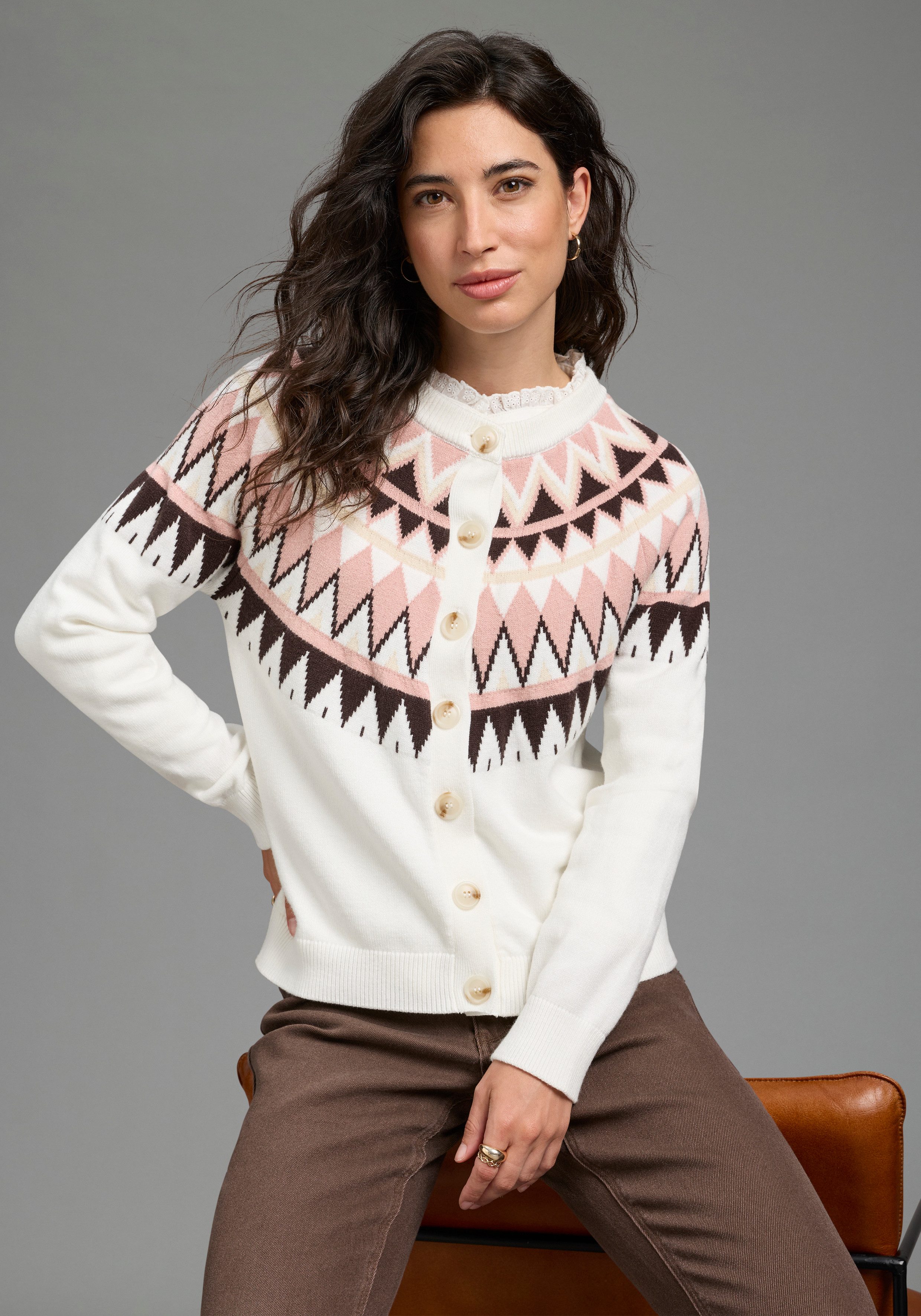Laura Scott Strickjacke mit femininem Norwegermuster aus weicher Viskosemischung