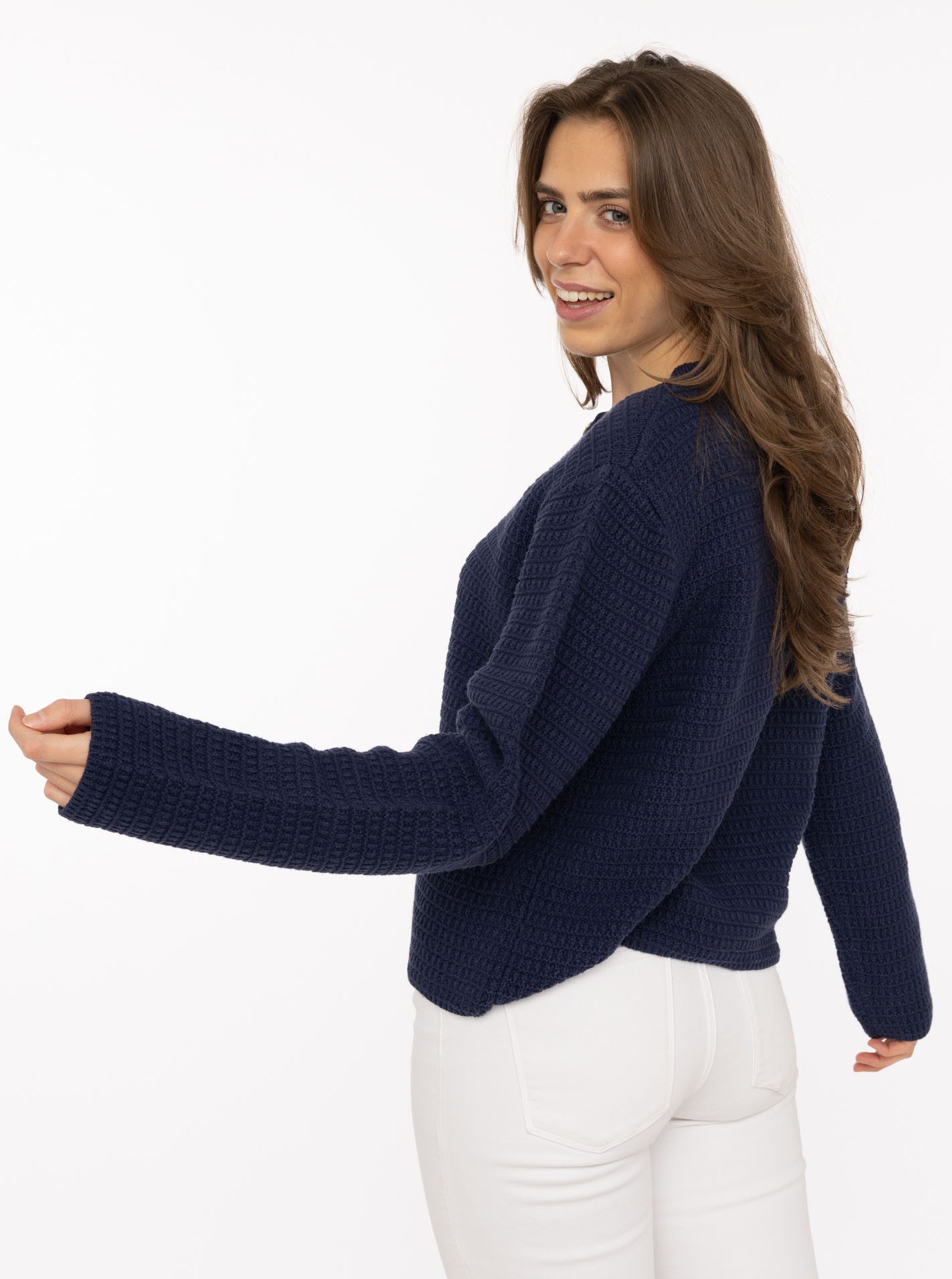 Zwillingsherz Strickjacke "Herz Knopf" mit Lockstrickmuster und Herzknöpfen in goldfarben