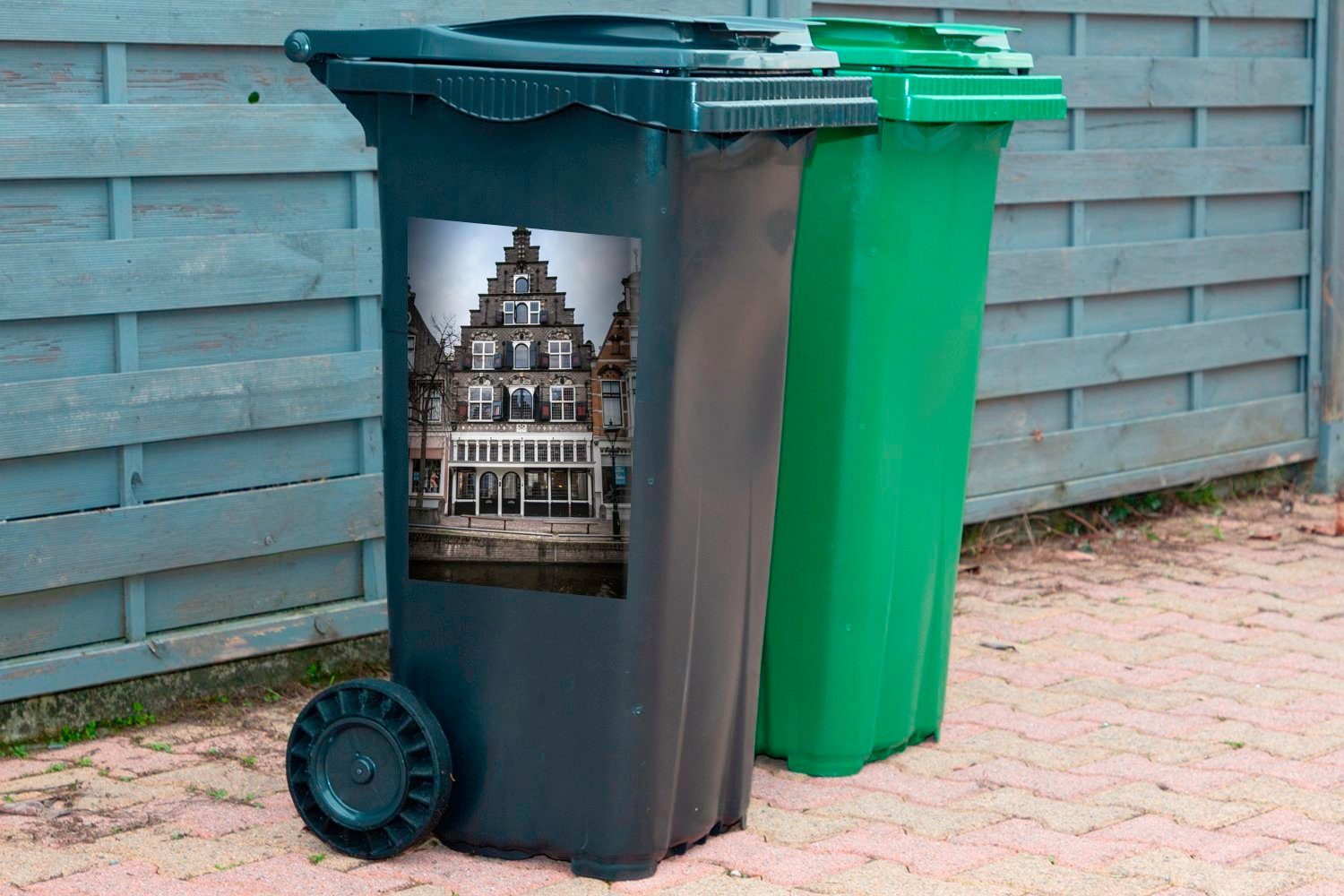 Huizen Mülleimer-aufkleber, (1 Mülltonne, Sticker, Alkmaar Wandsticker MuchoWow - Container, - Abfalbehälter Zentrum St),