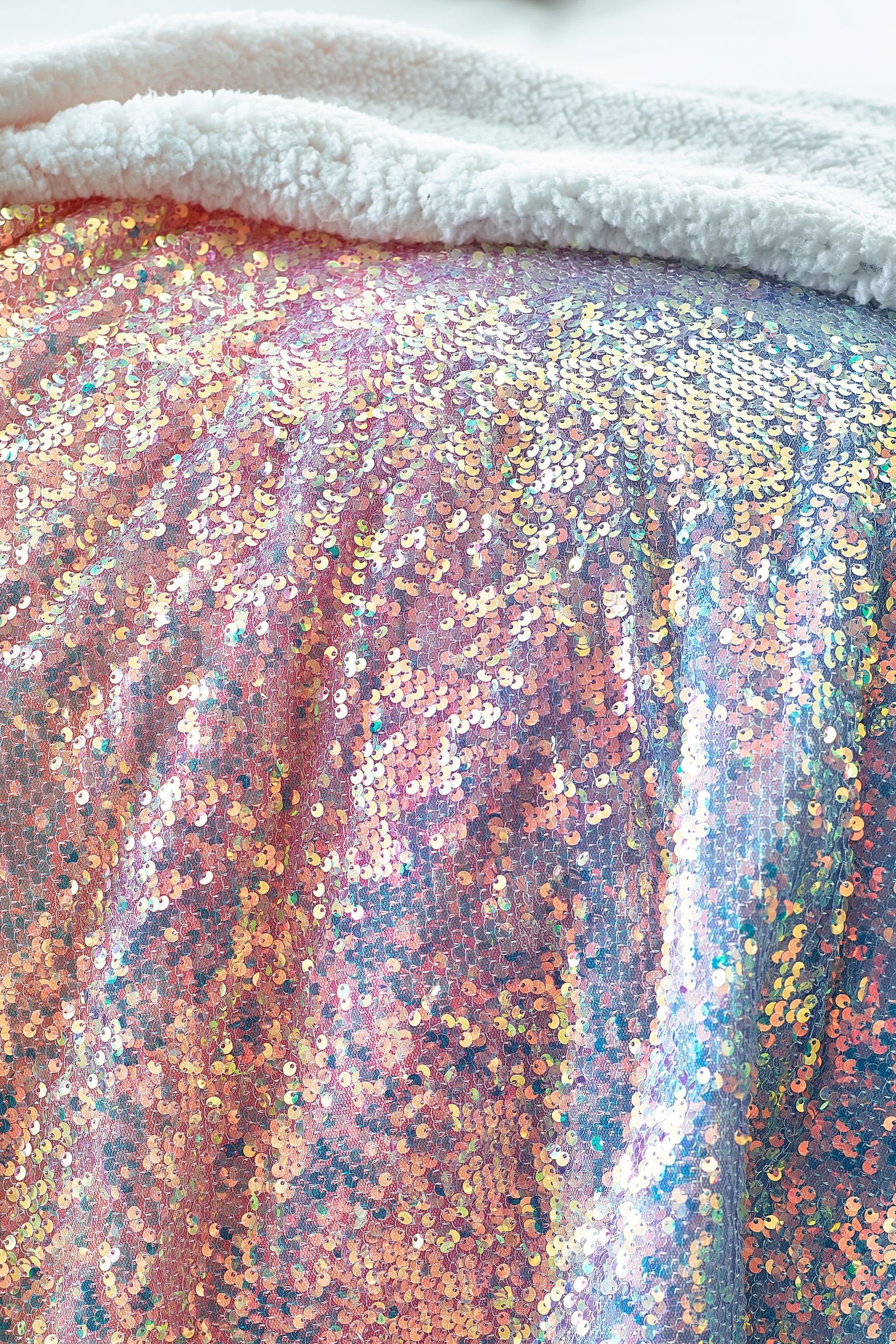 Überwurf Fleece-Decke mit Pailletten und Farbverlauf, Next