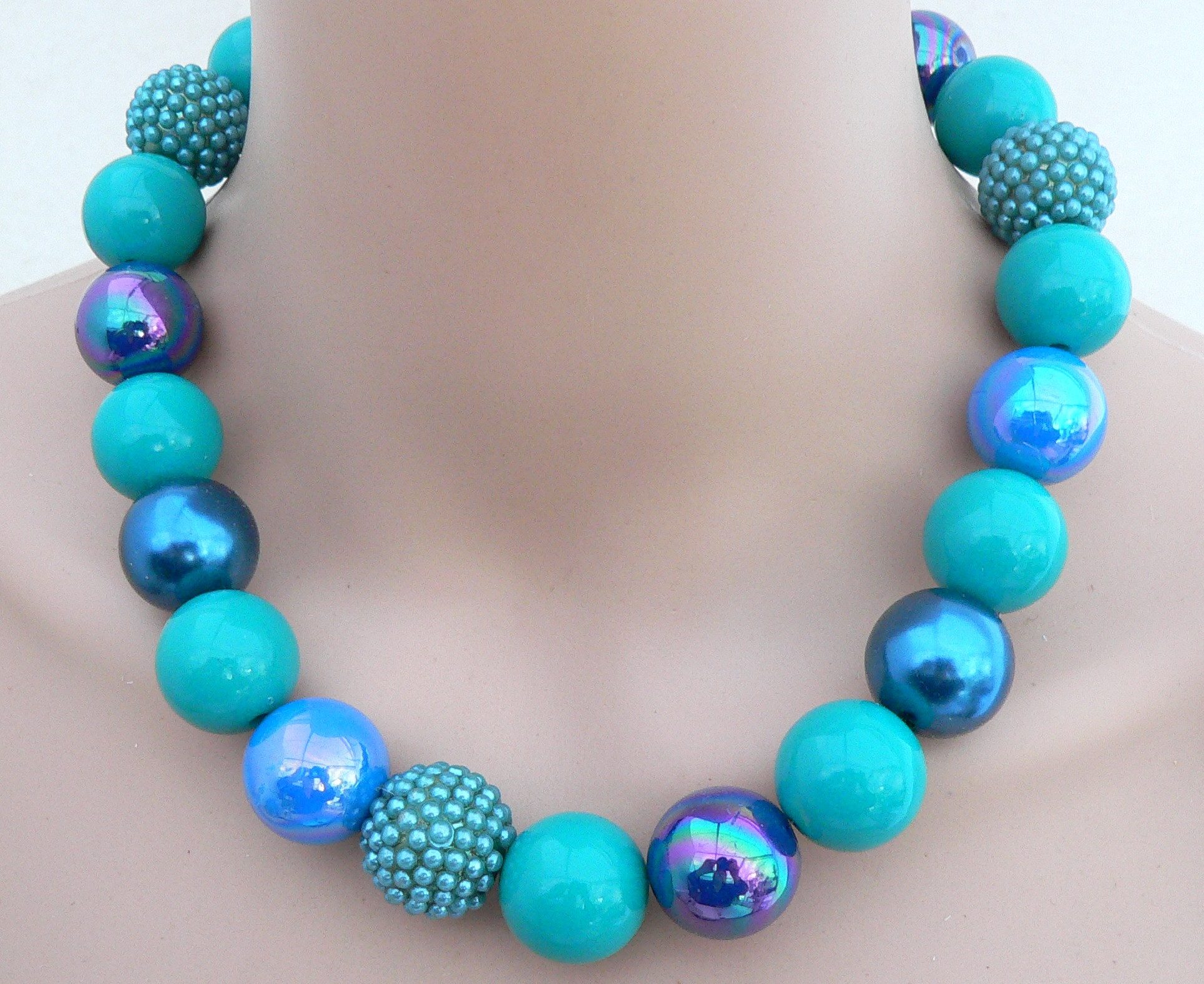 traumschmuck Statementkette 247p Halskette klobig Perlenmix 19/20mm blau grün petrol Strass (inkl Schmuckbox), handgefertigt, Made in Germany