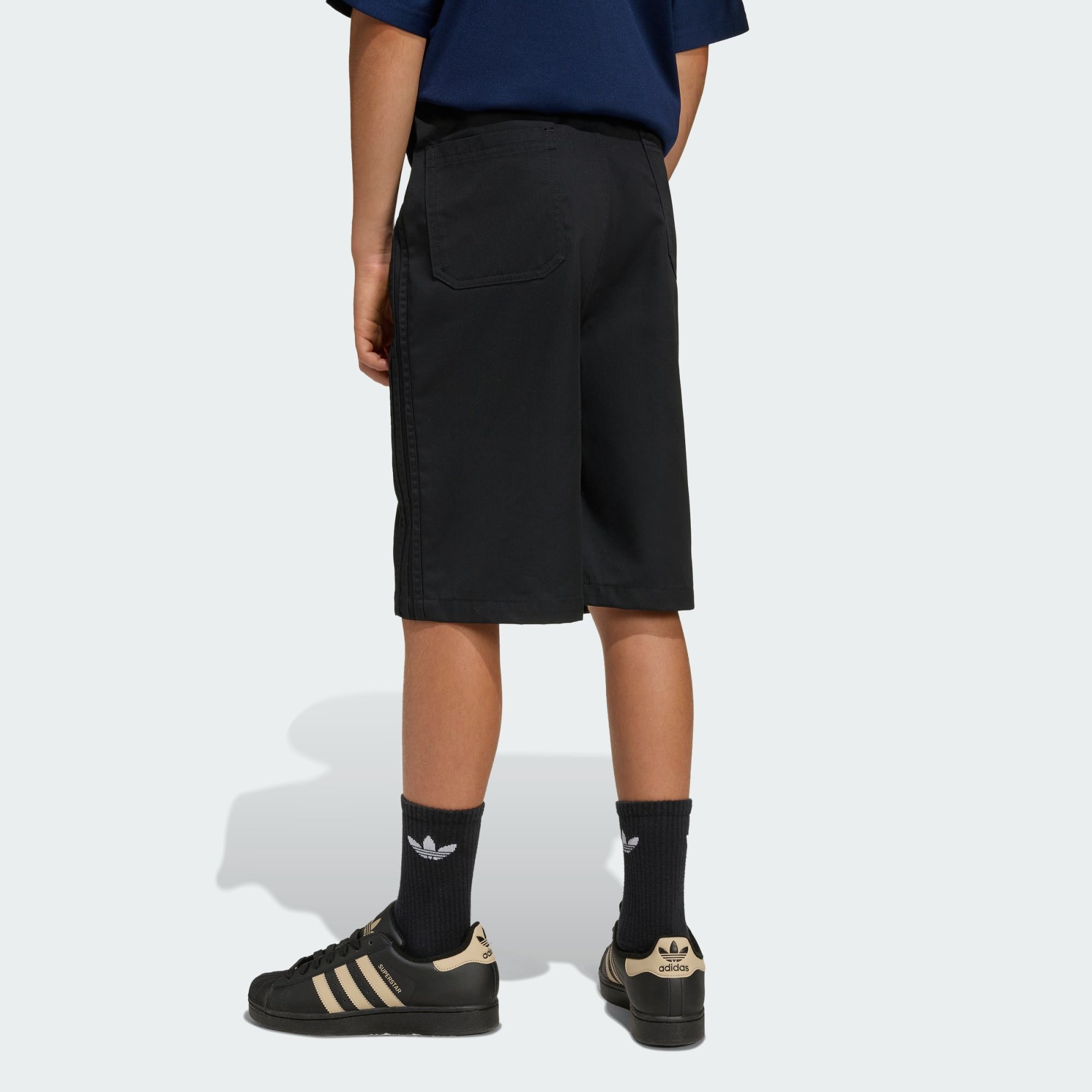 adidas Originals Shorts TWILL JORTS (1-tlg)