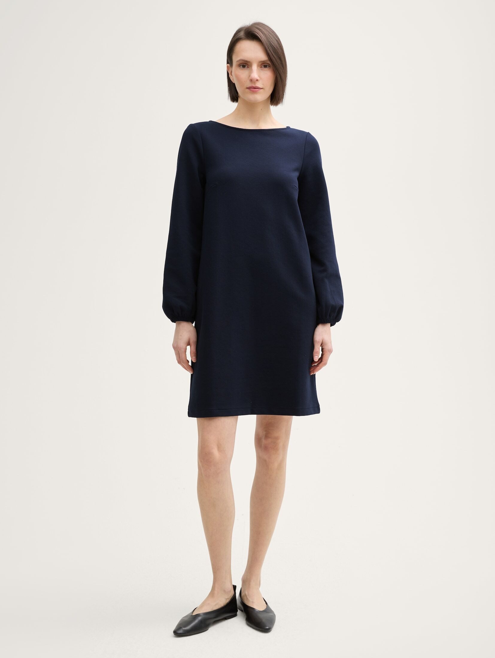 TOM TAILOR Sommerkleid Kleider & Jumpsuits Knielanges Kleid mit Struktur