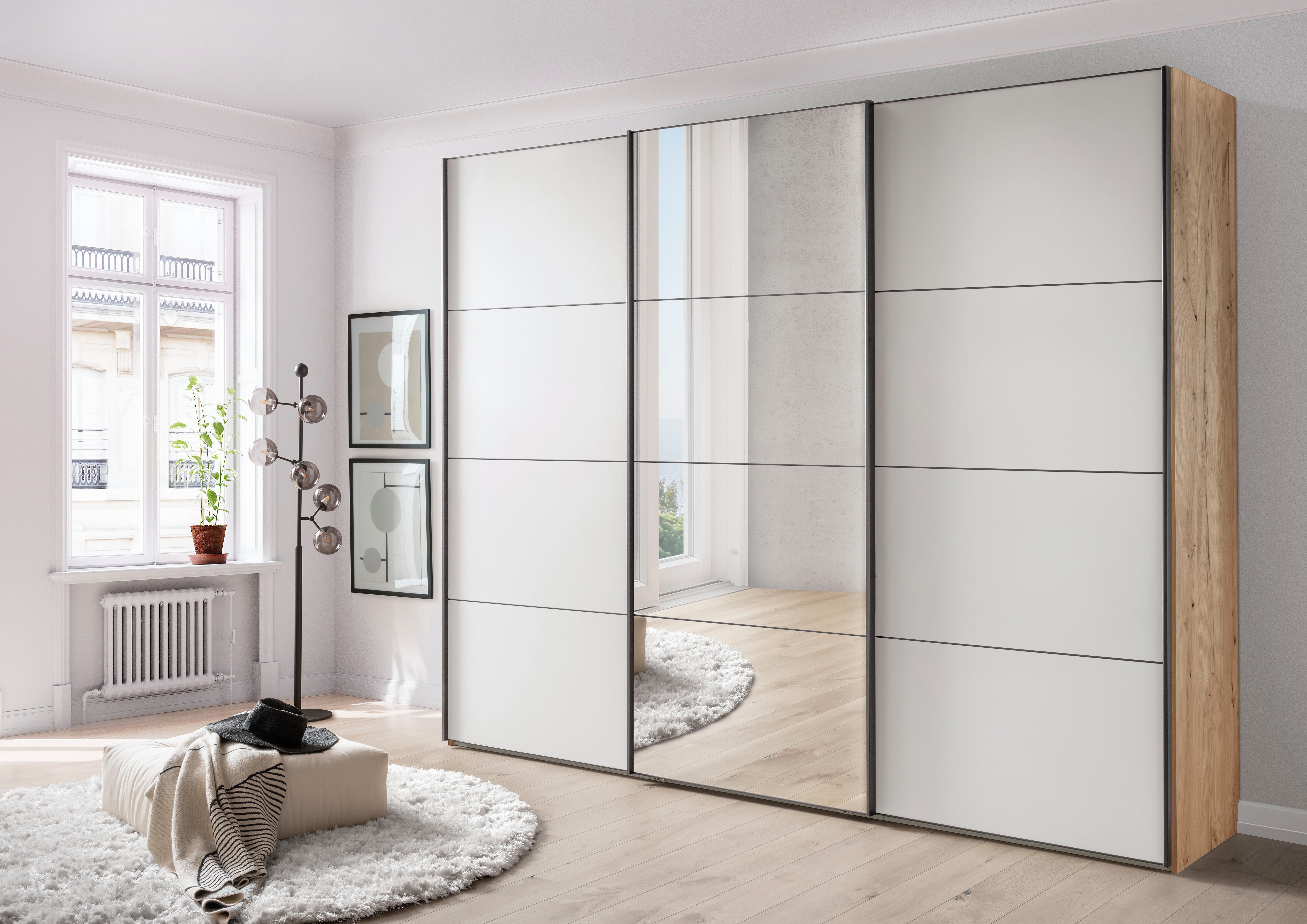 WIEMANN Schwebetürenschrank Phoenix, Made in Germany, modernes Design, Highlight, Blickfang (Viele Farbkombinationen, in 4 Breiten und in 2 Höhen erhältlich) maximaler Staurraum, inkl.Einlegeböden, Wäscheböden u. Dämpfer