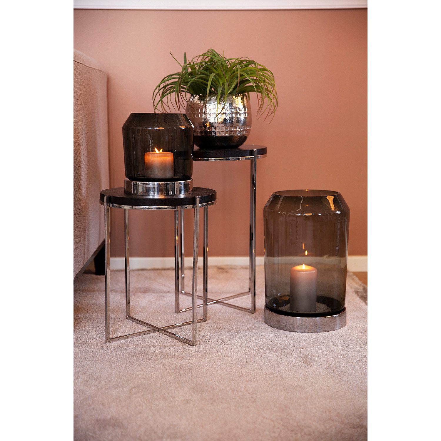 Fink Tabletttisch BRIXTON Beistelltisch - H.41cm x D.35cm - schwarz/silber - Edelstahl (Dekotisch - kleiner Tisch, Dekotisch - kleiner Tisch), Moderner Sofatisch: Vielseitiger Ablagetisch, max. 20 kg belastbar