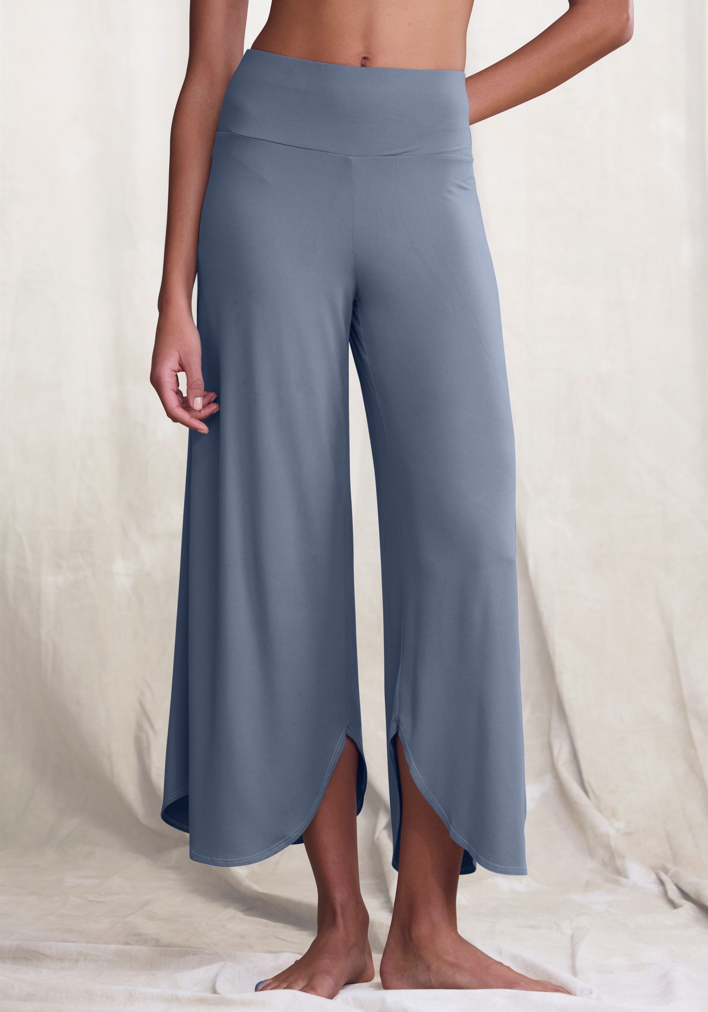 LASCANA Culotte mit gerundetem Beinsaum in günstig online kaufen