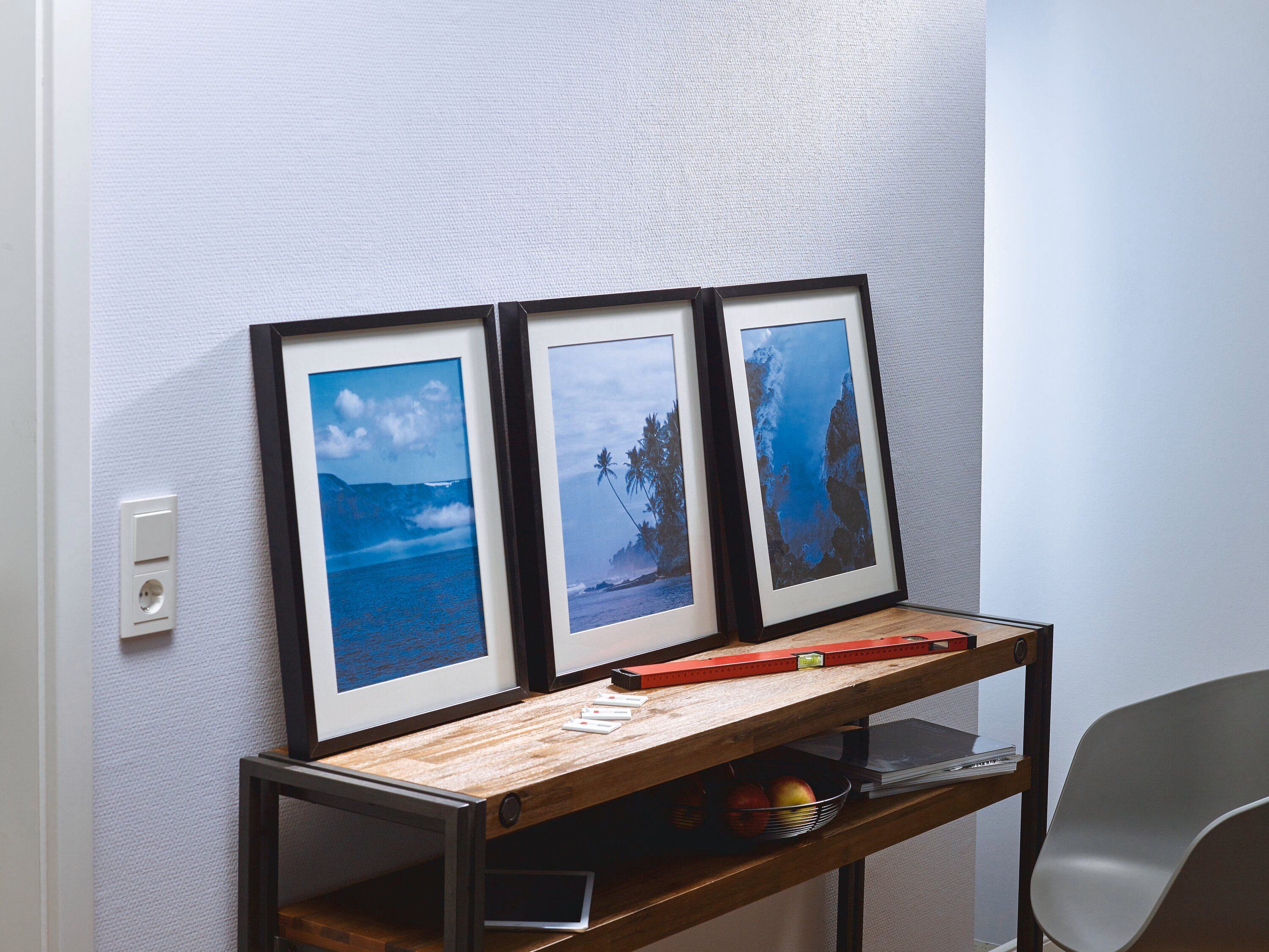 tesa Klebehaken Klebenagel mit max. 2 kg Haltekraft für Bilder - verstellbar, Dekoration, Bilder, Leinwände, (Spar-Set, 6-St., inkl. Powerstrips), Klebenagel - POWERSTRIPS Doppelseitig - Tapete & Putz - 3 x 2er Pack