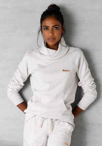 Bench. Loungewear Longsweatshirt mit Stehkragen in Layeroptik und Kängurutasche, Loungewear, Loungeanzug