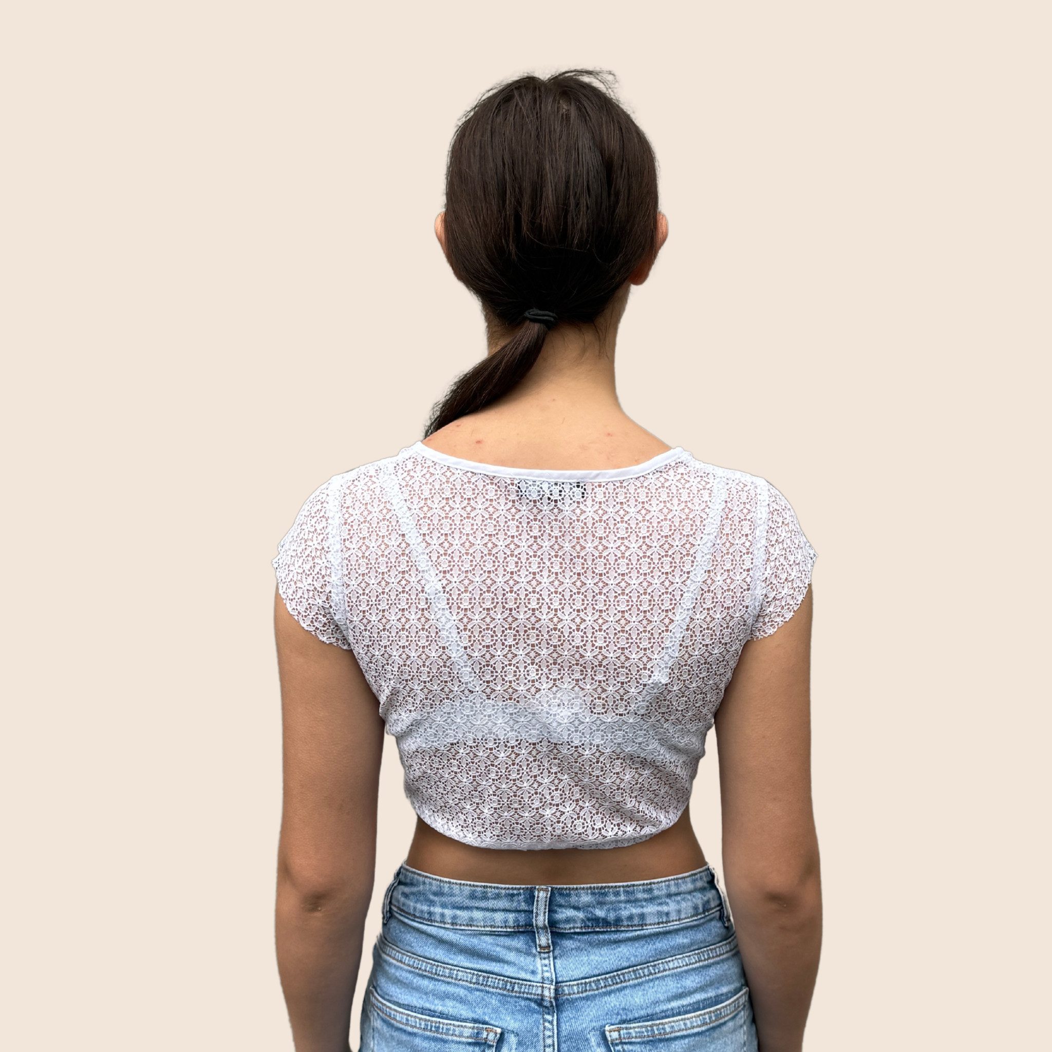 Ramona Lippert Dirndlbluse Wanda weiß Spitze Flügelärmel Rundhals Trachten Bluse