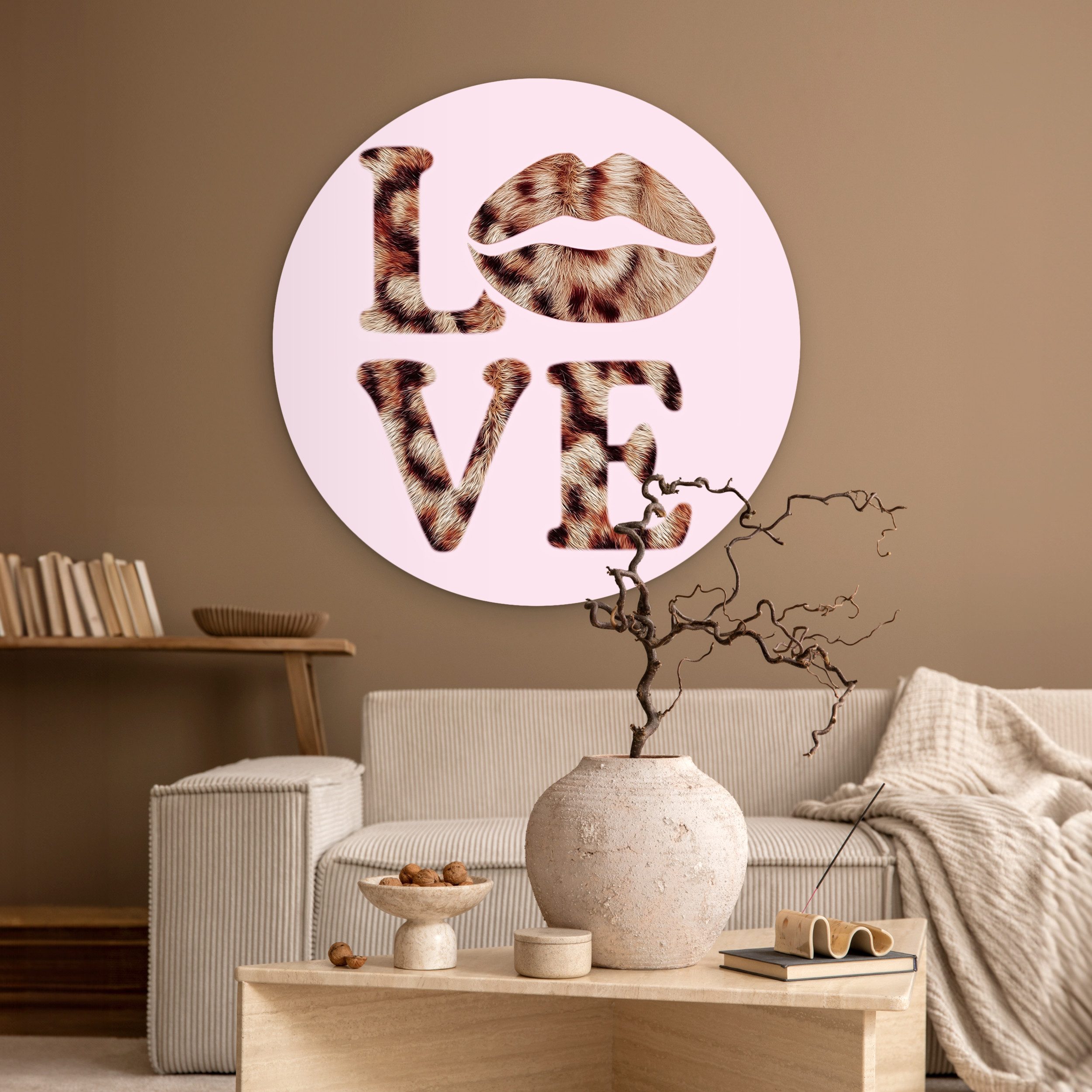 MuchoWow Gemälde Text - Liebe - Panthermantel - Hellrosa, Fotodruck (1 St), Rundes wandbild für Wohnzimmer, Wandkreis, 90x90 cm