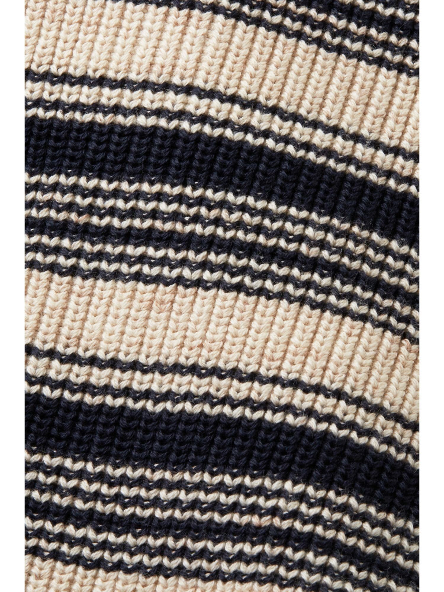 Esprit 100 Gestreifter V-Ausschnitt-Cardigan, % Strickjacke (1-tlg) Baumwolle