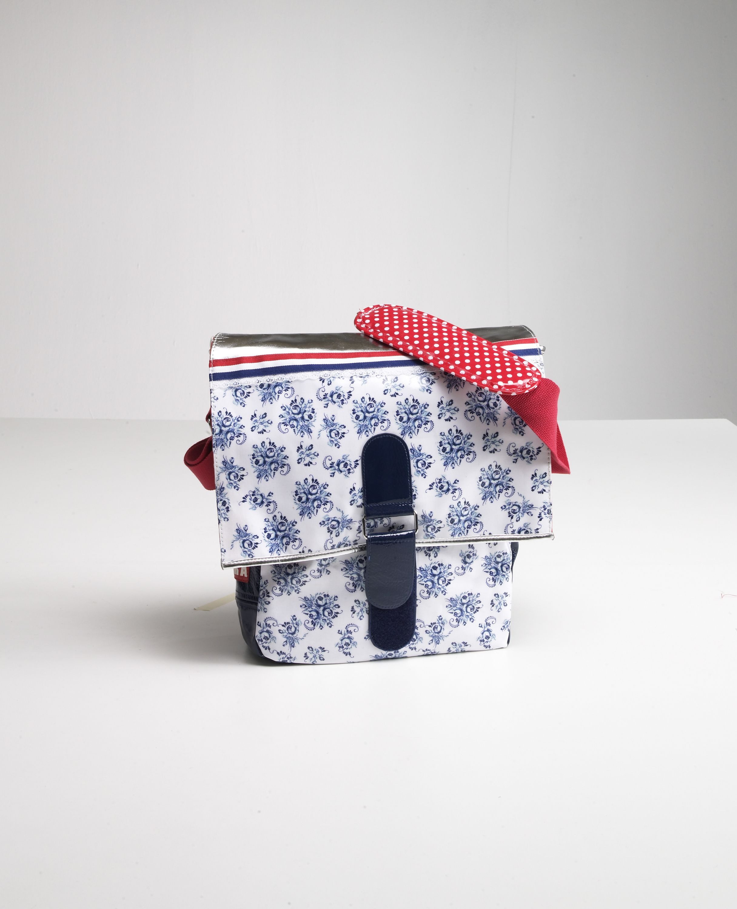 ARTRA Schulranzen Schultertasche Blumen Fashion Handtaschen Henkeltasche (1-tlg)