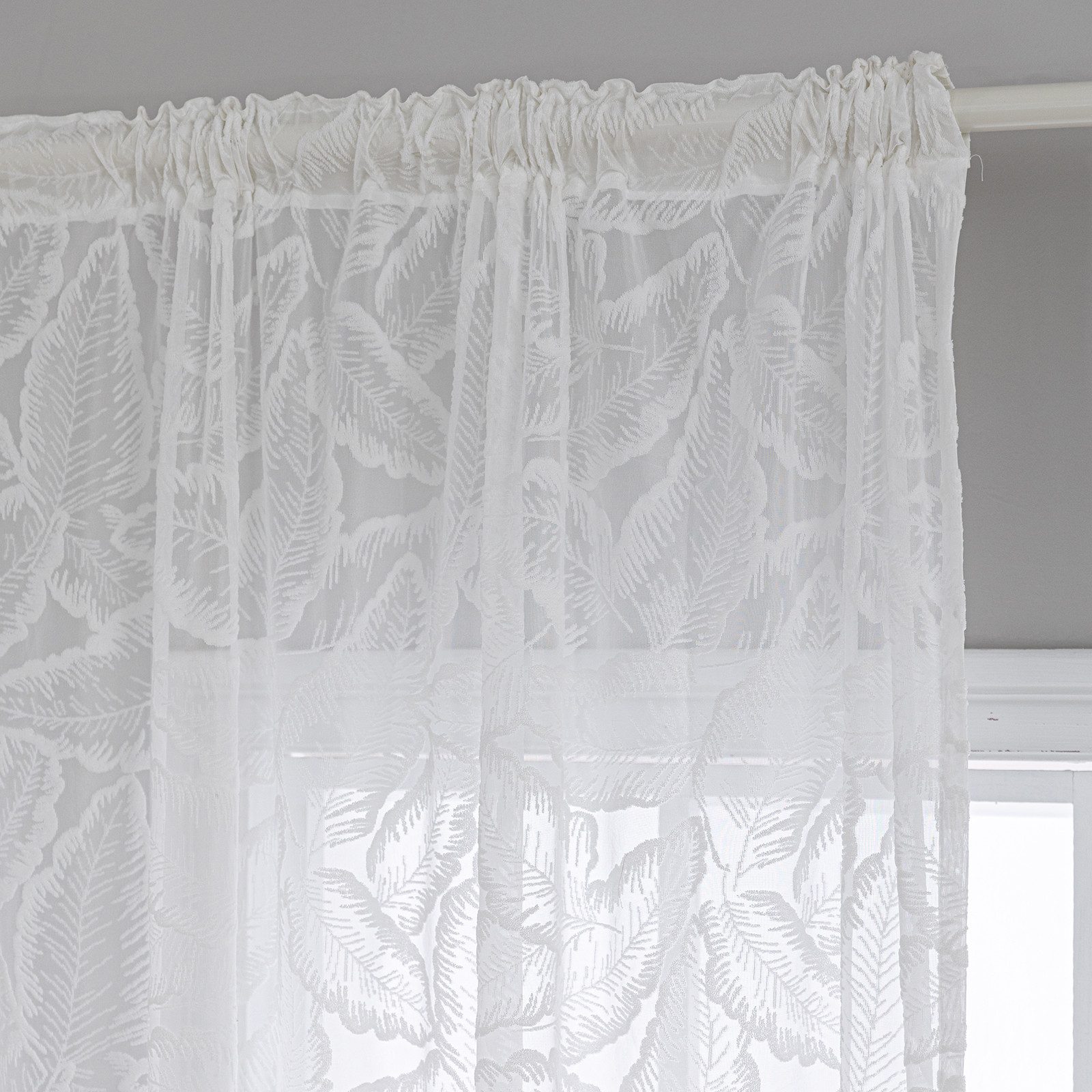 Qelus Gardine Weiss Halbtransparent mit 3D-Blattmuster, Modern Voile Gardinen (2 St), Mehrfach-Aufhängung Sichtschutz Vorhänge für Wohnzimmer & Schlafzimmer
