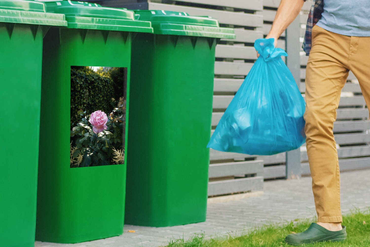 Container, MuchoWow Mülleimer-aufkleber, - Mülltonne, Garten Wandsticker Sticker, St), Abfalbehälter (1 - Rose Rosa