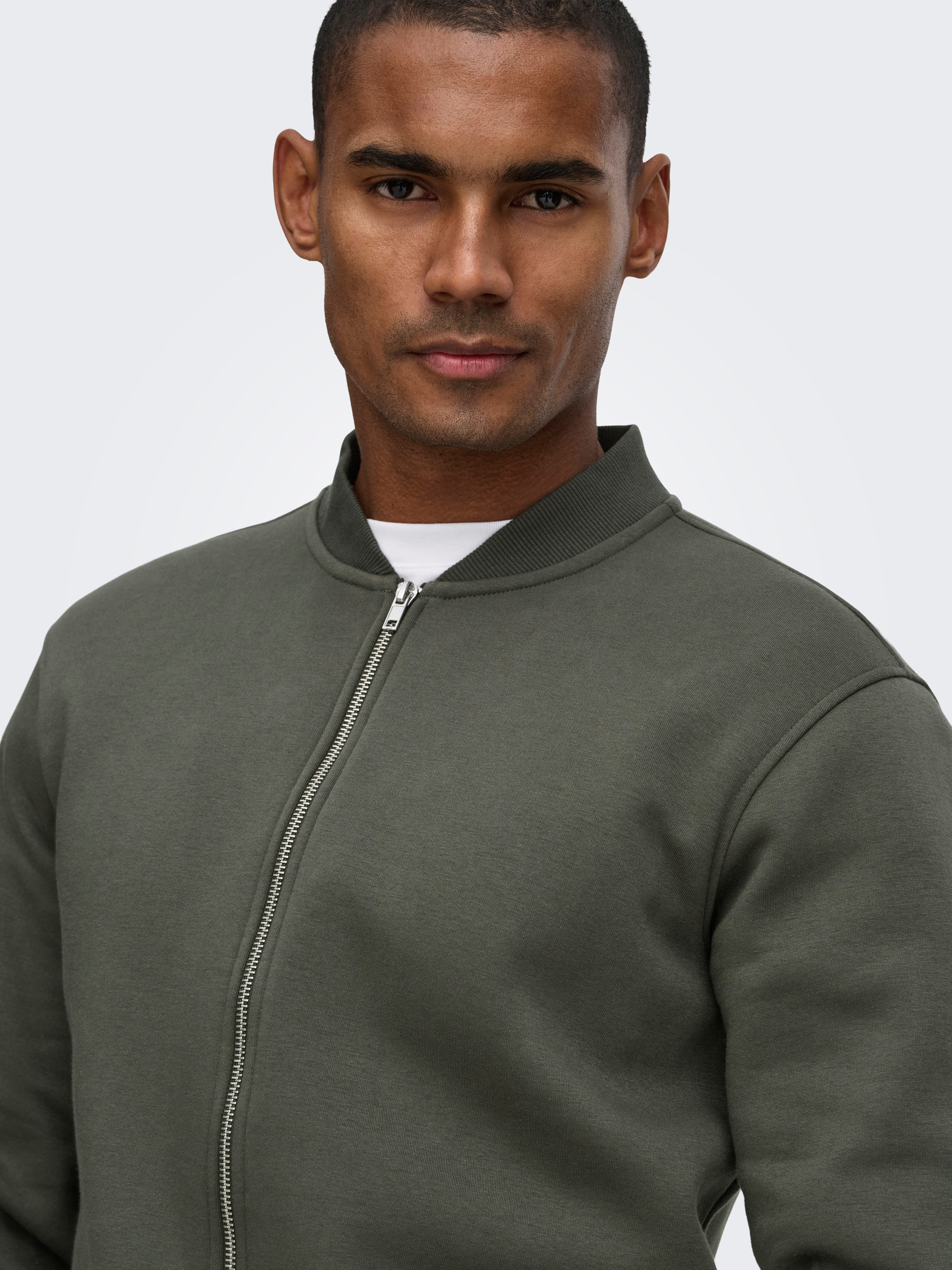 ONLY & SONS Sweatjacke ONSCERES REG ZIP BOMBER JCK NOOS Baumwollmischung, regular fit – Bild 3 von 5