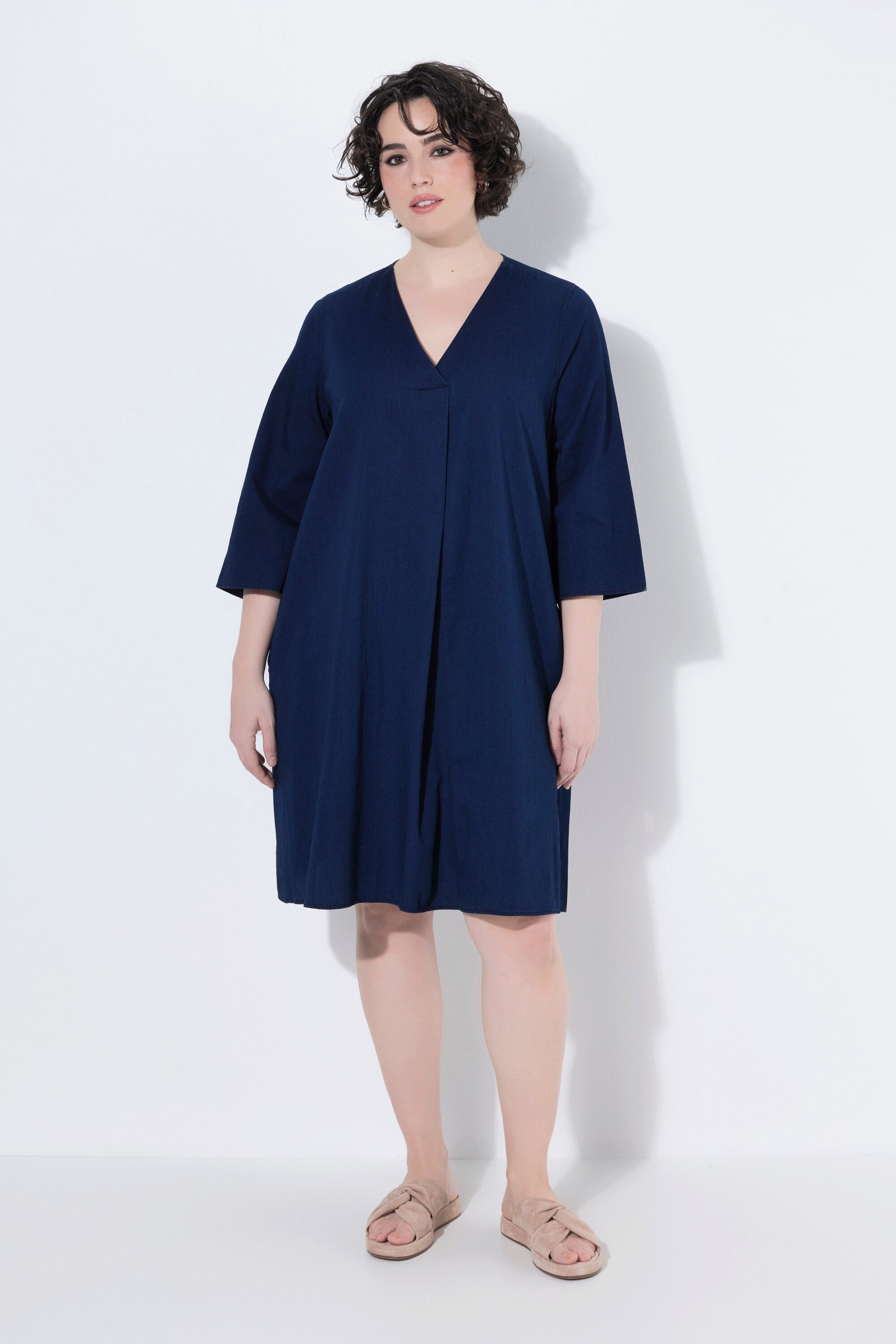 Ulla Popken Jerseykleid Jeans-Kleid Zierfalte V-Ausschnitt 3/4-Arm Taschen