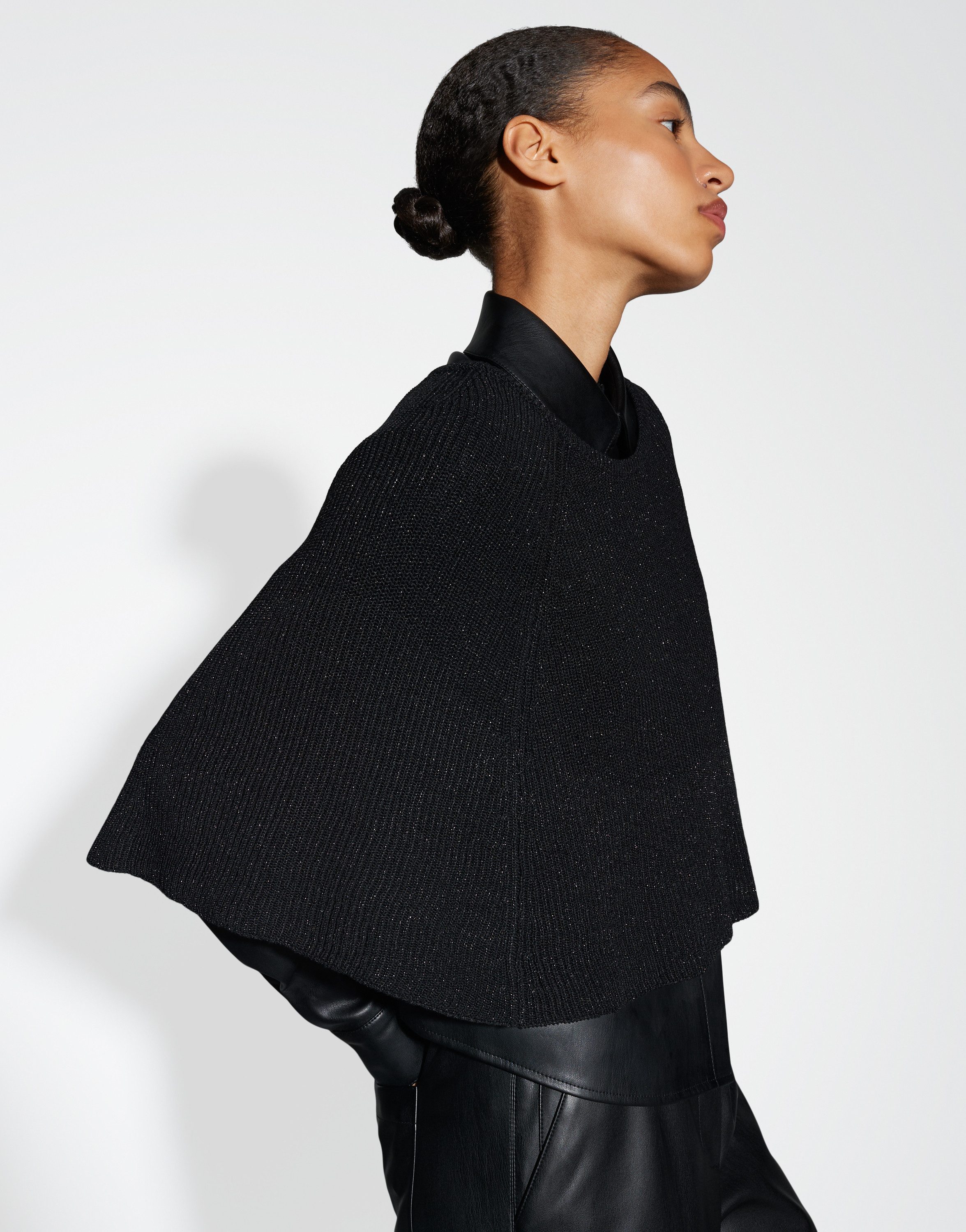 OPUS Cape AGLANZA CAPE aus schimmernden Feinstrick