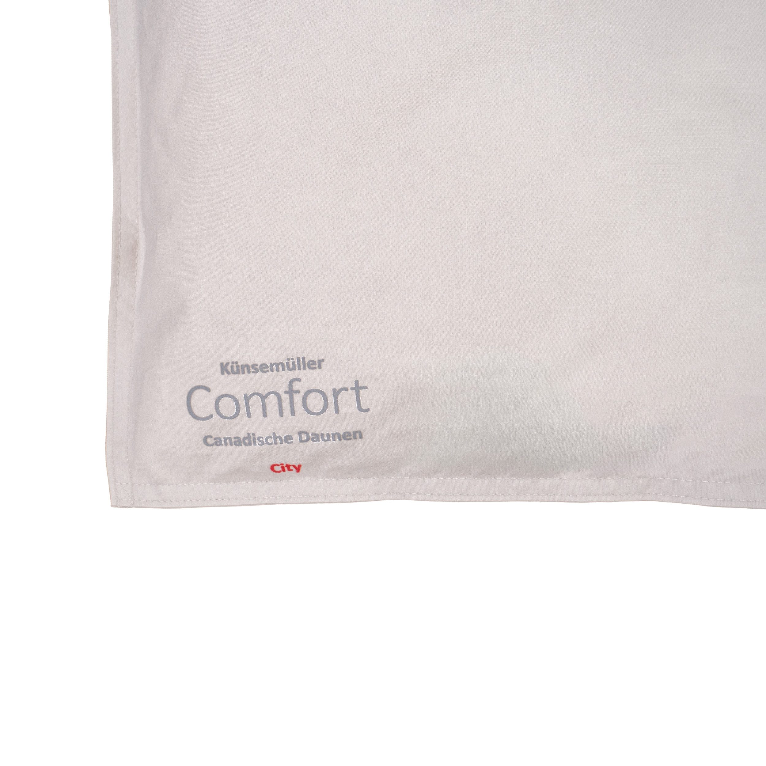 KÜNSEMÜLLER Daunenbettdecke Comfort, Füllung: 90% Daunen, 10% Federn - weiße canadische neue Daunen und Federn, Kl. 1, Bezug: 100% Baumwolle, der Klassiker