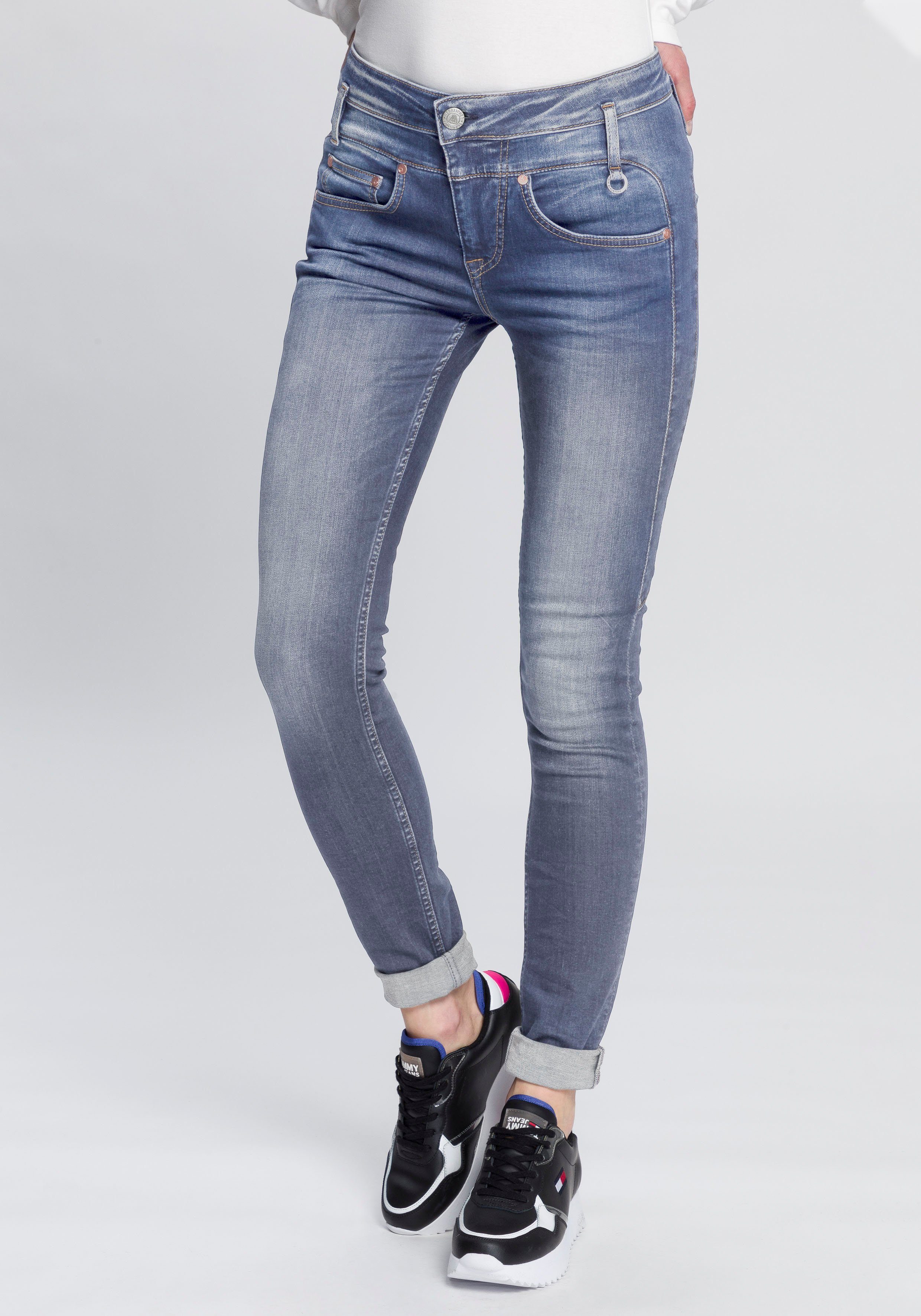 Herrlicher Slim-fit-Jeans »SHARP SLIM ORGANIC« umweltfreundlich dank  Kitotex Technology online kaufen | OTTO