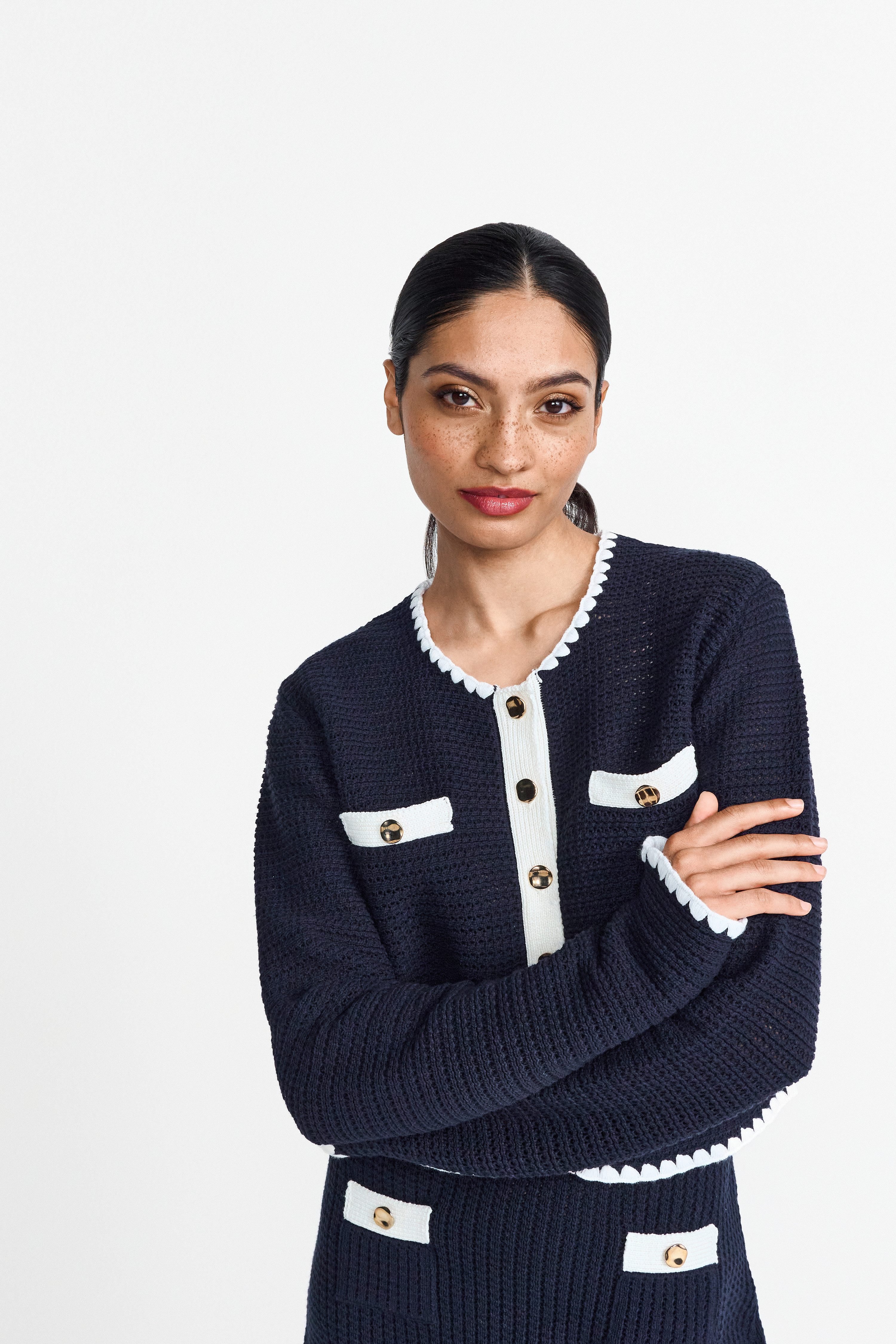 RICHROYAL Strickjacke Mit Verzierung an Ausschnitt, Saum und Ärmeln