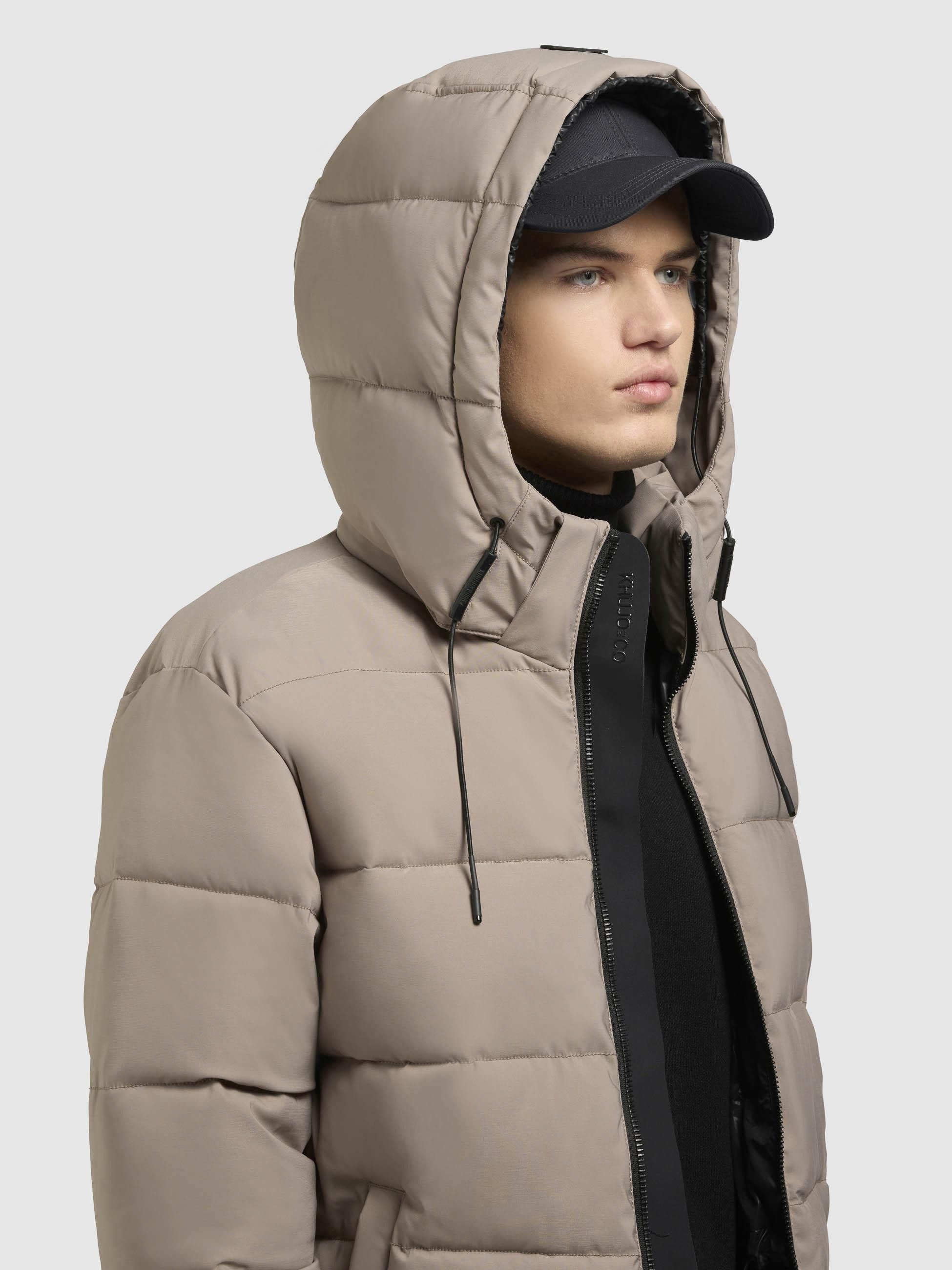 khujo Winterjacke Loga2-YM Steppjacke mit abnehmbarer Kapuze und Rucksackträgern