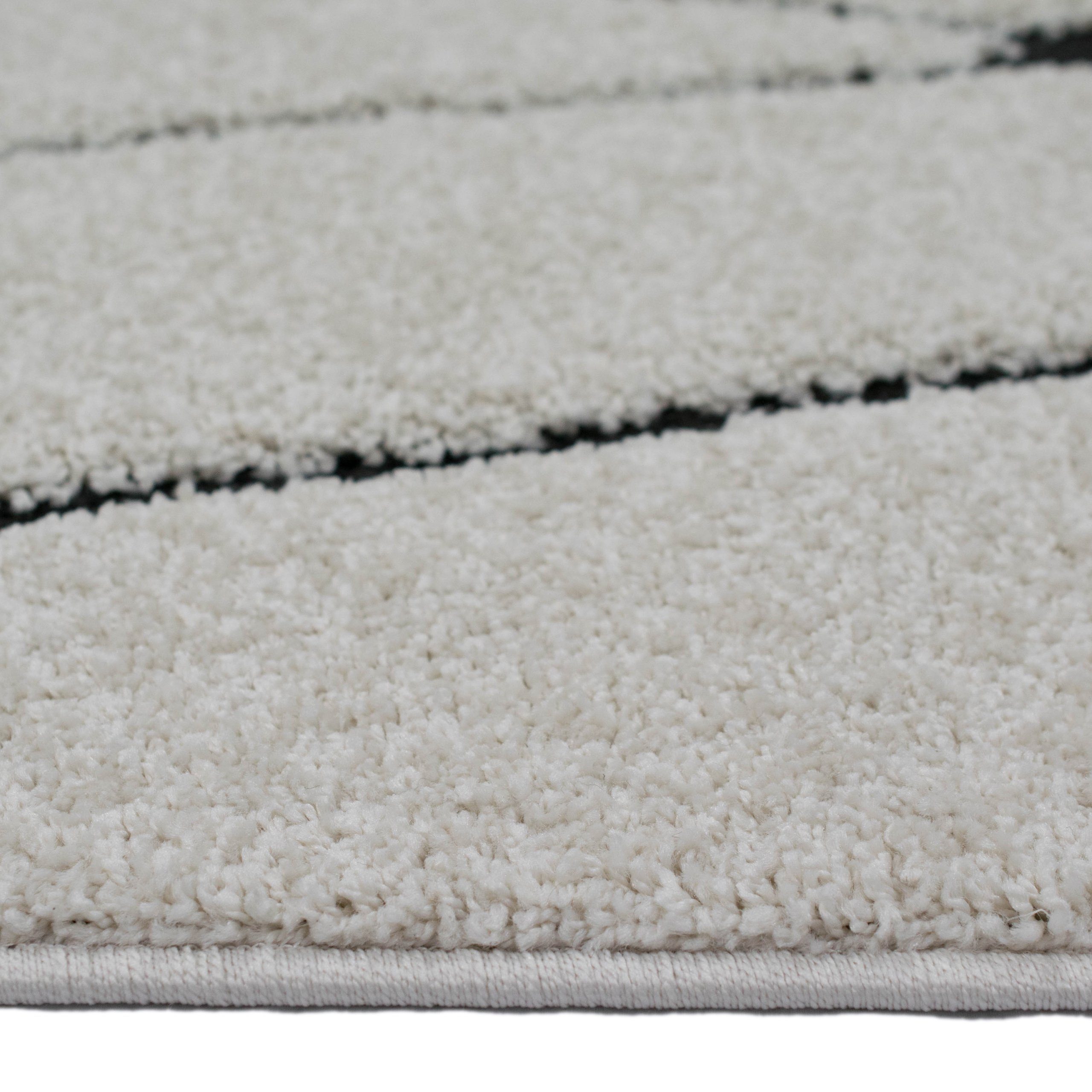 TeppichHome24 Teppich Flauschiger Teppich creme Rauten in schwarz, rechteckig – Bild 4 von 5