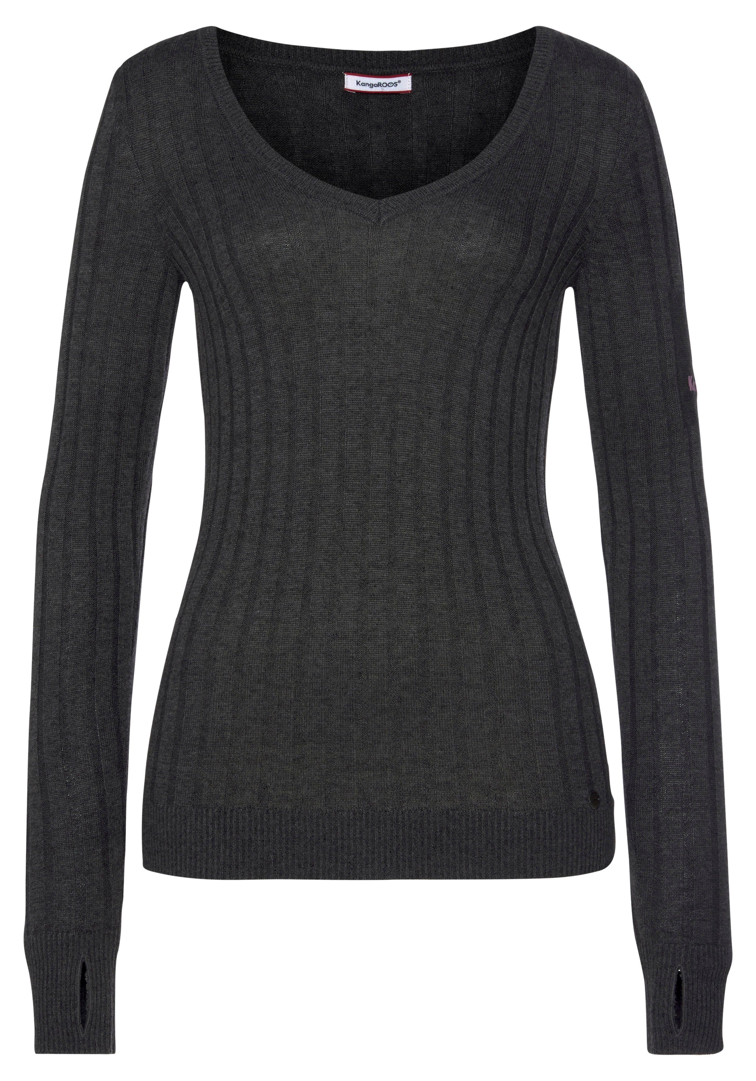 KangaROOS V-Ausschnitt-Pullover in breit geripptem Feinstrick. Reduzierter Preis € 31,99. Unverbindliche Preisempfehlung € 38,99, (€ 31,99 pro 1 Stk)