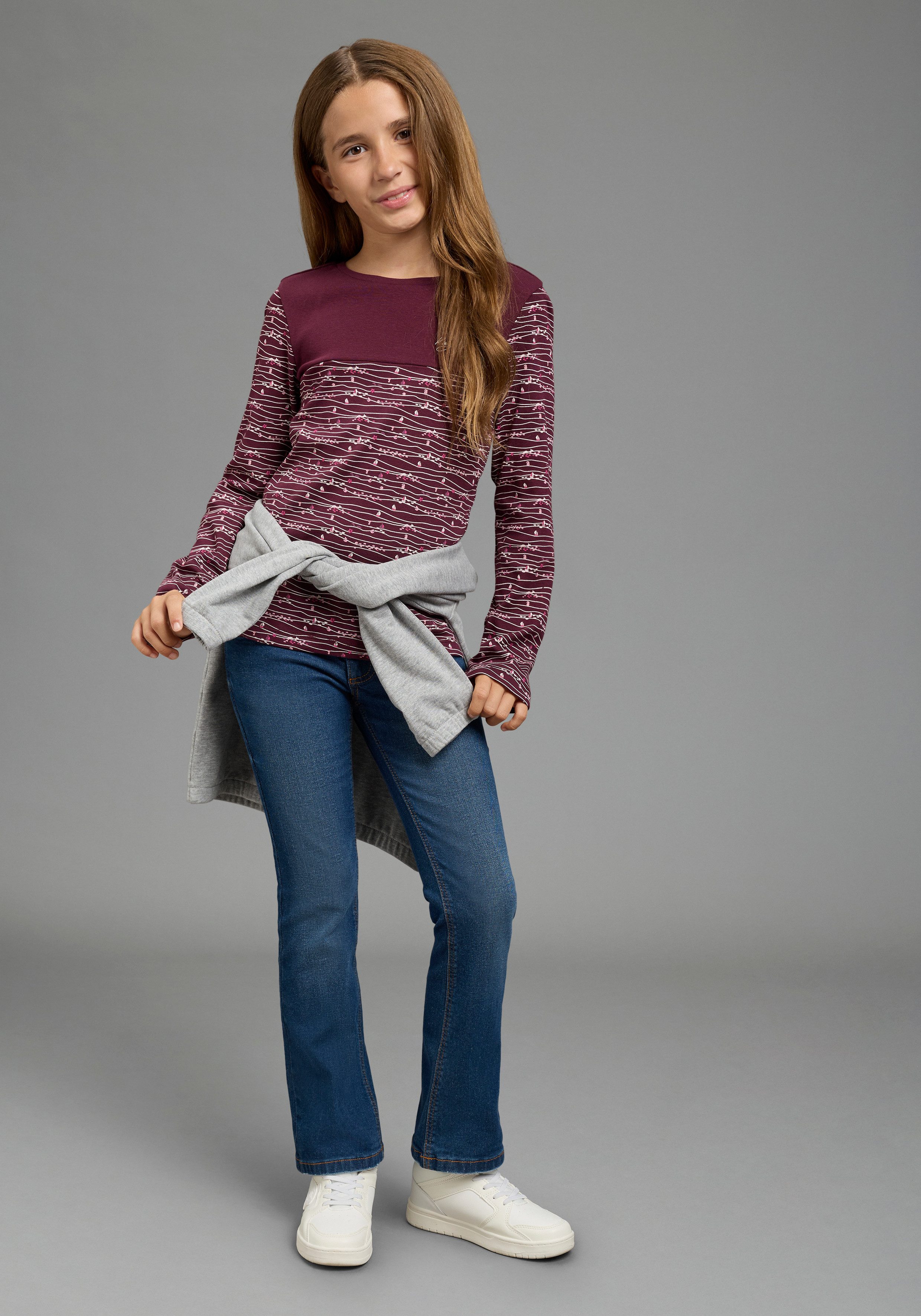 Zum Outfit 8